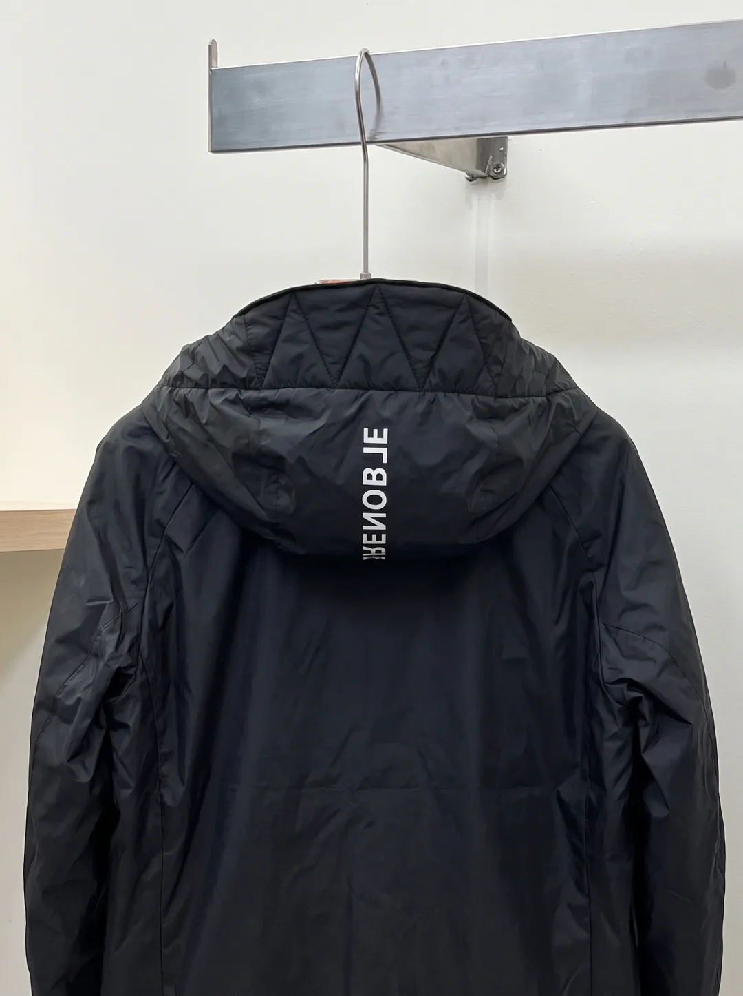 Куртки И Пуховики Мужские Moncler 18596617