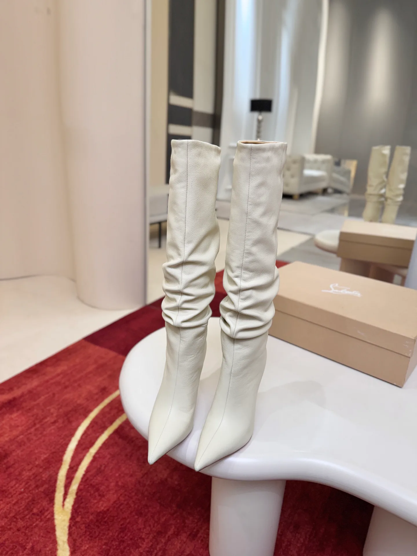 Women's Boots CHRISTIAN LOUBOUTIN 18500942