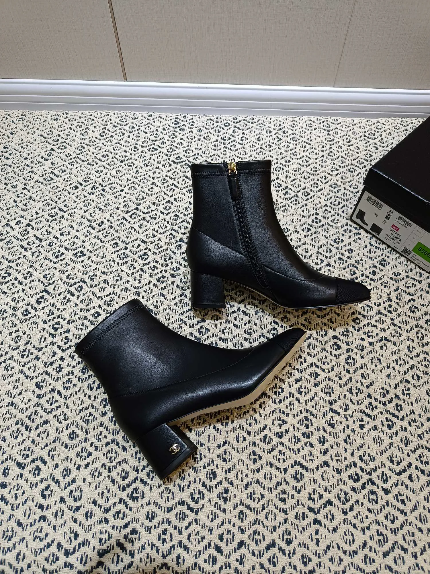Women's Booties CHANEL 17997428