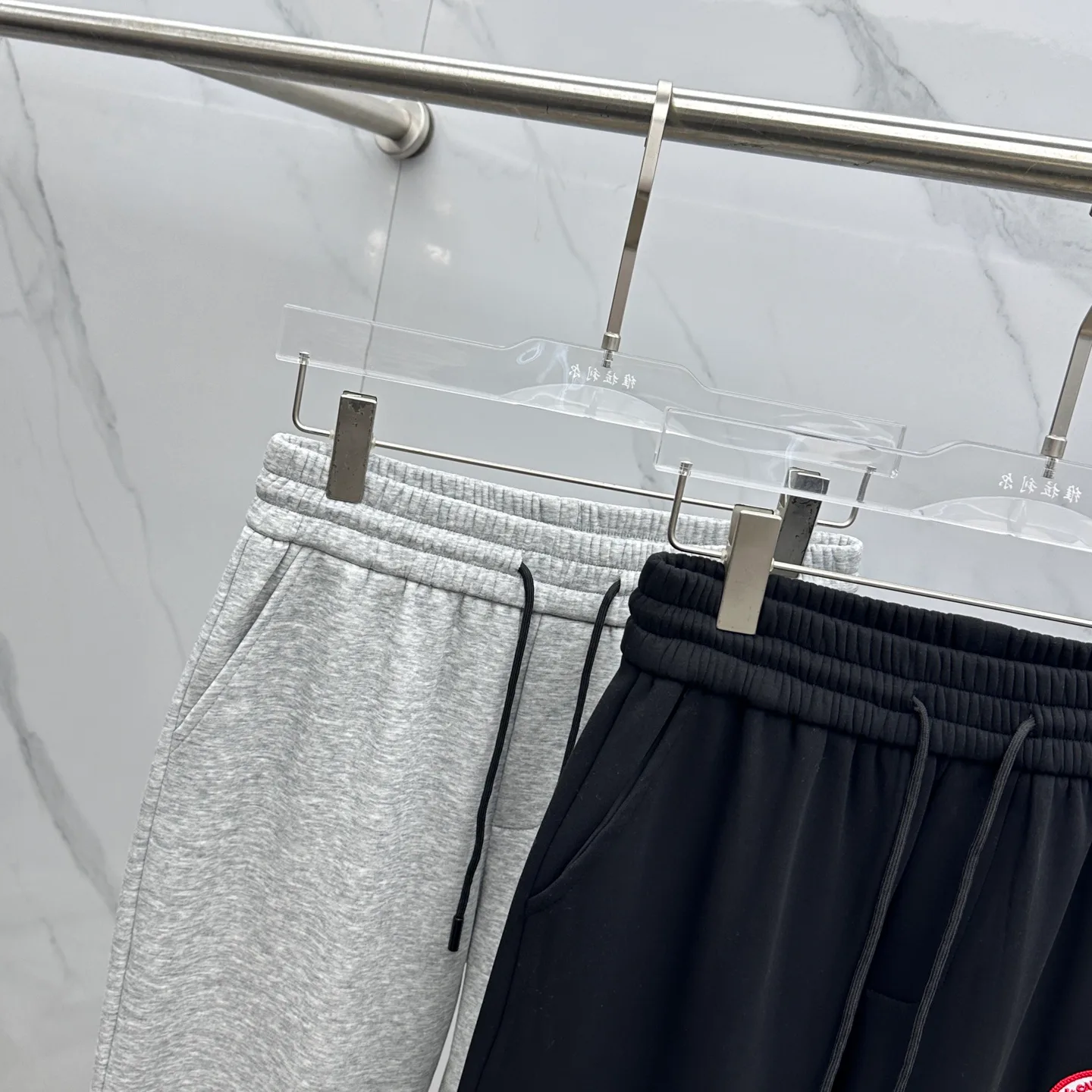 Men's Trousers CANADA GOOSE 18246687