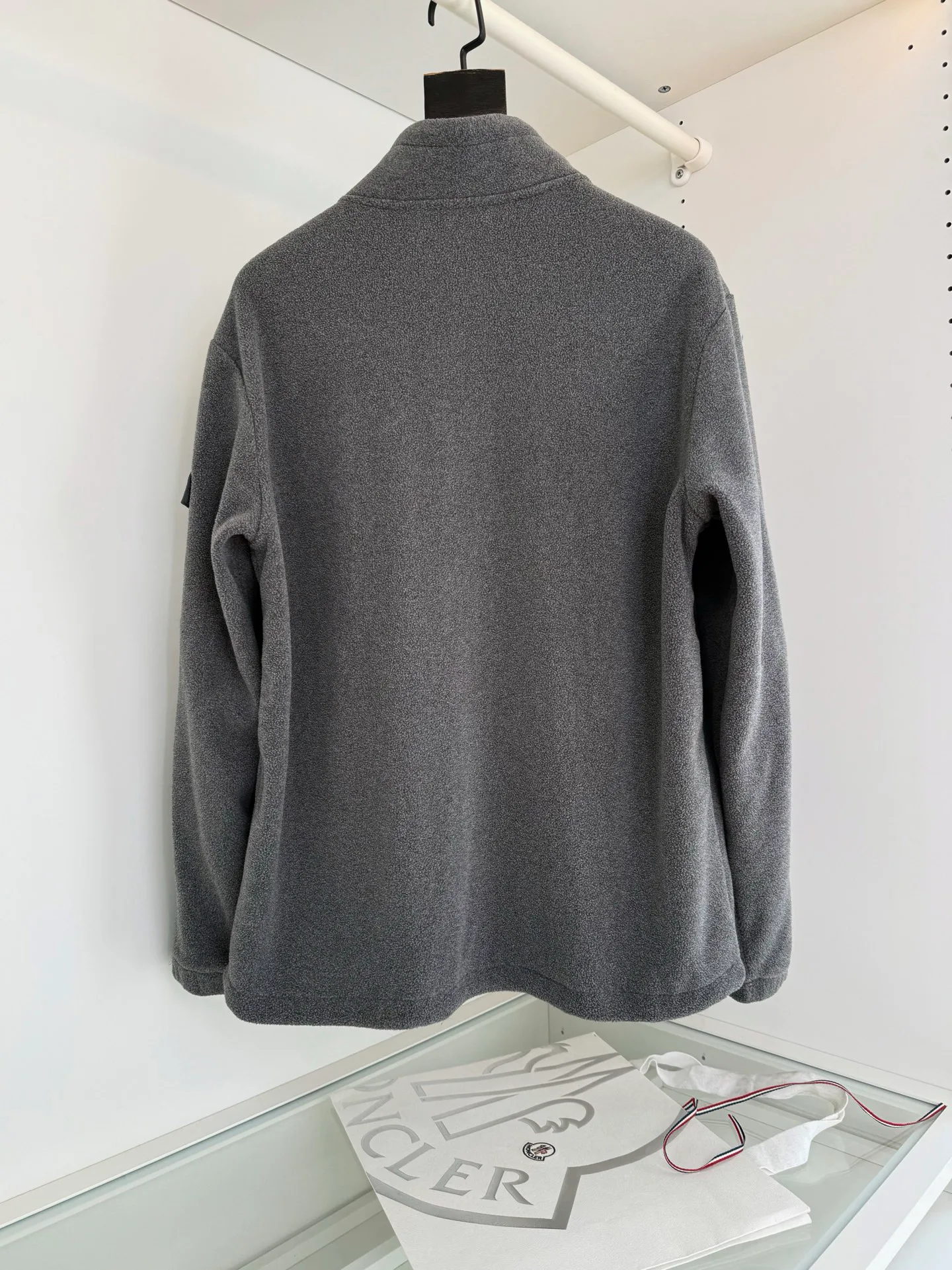 Men's Jackets And Down Jackets MONCLER 18244517