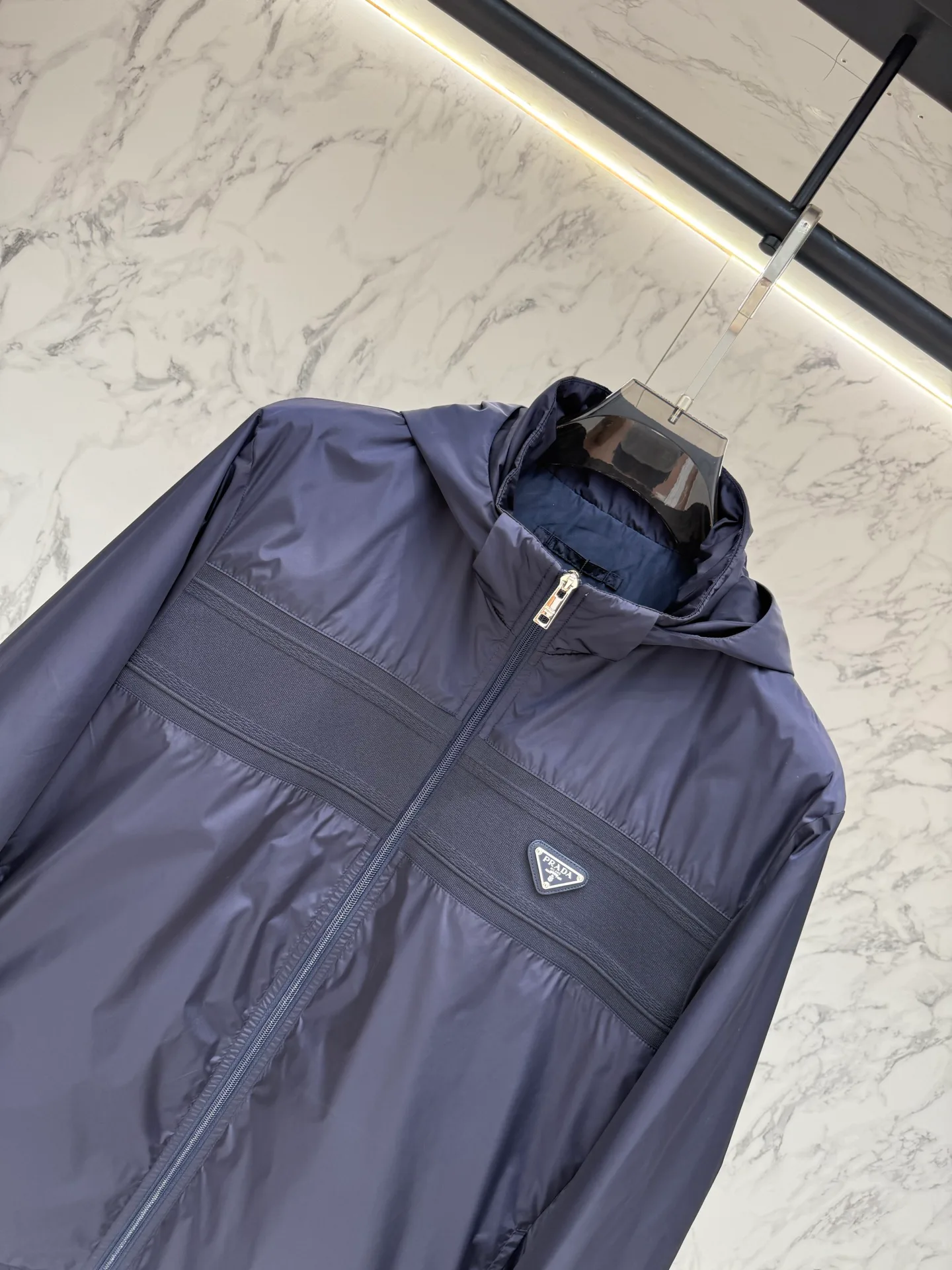 Women's Jackets And Down Jackets PRADA 18178422