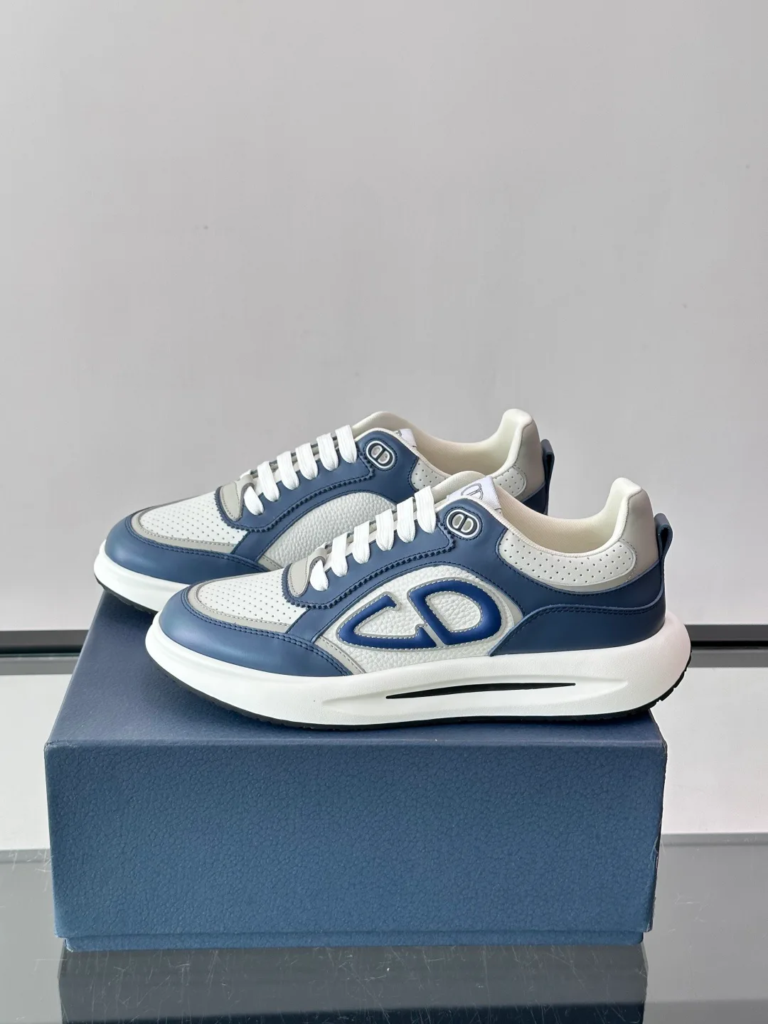 Men's Sneakers CHRISTIAN DIOR 18102351