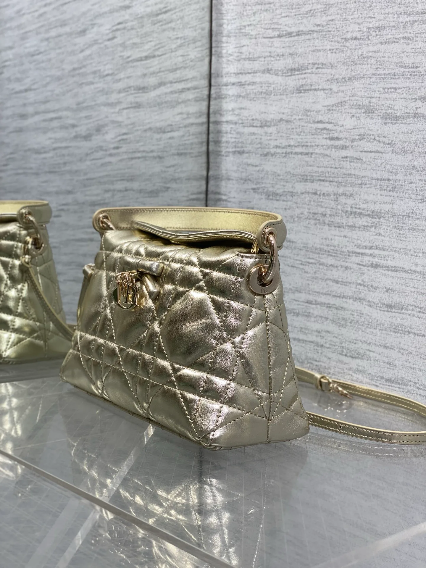 Women's Classic Handbags CHRISTIAN DIOR 18341376