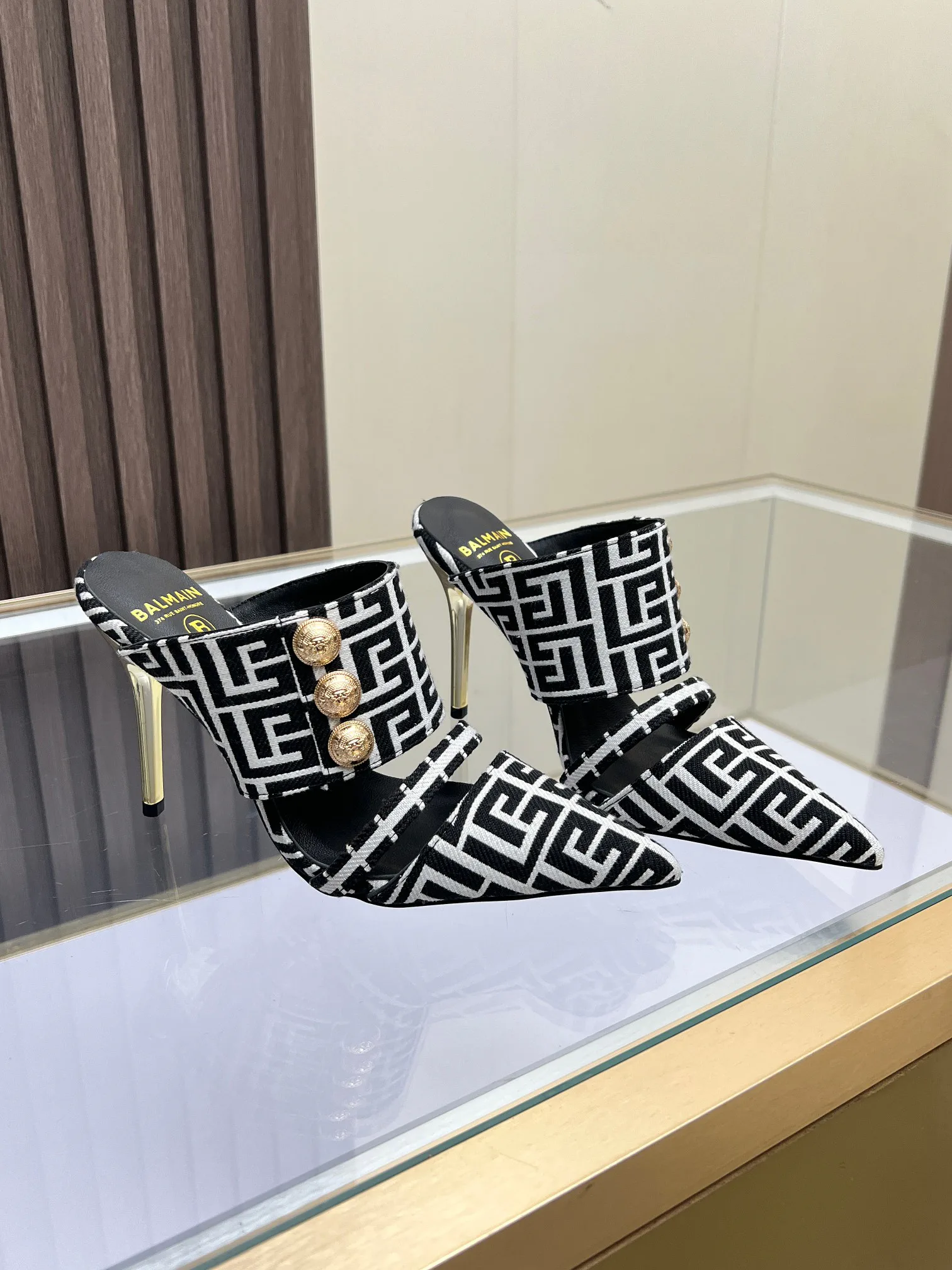 Women's Heels BALMAIN 18104240