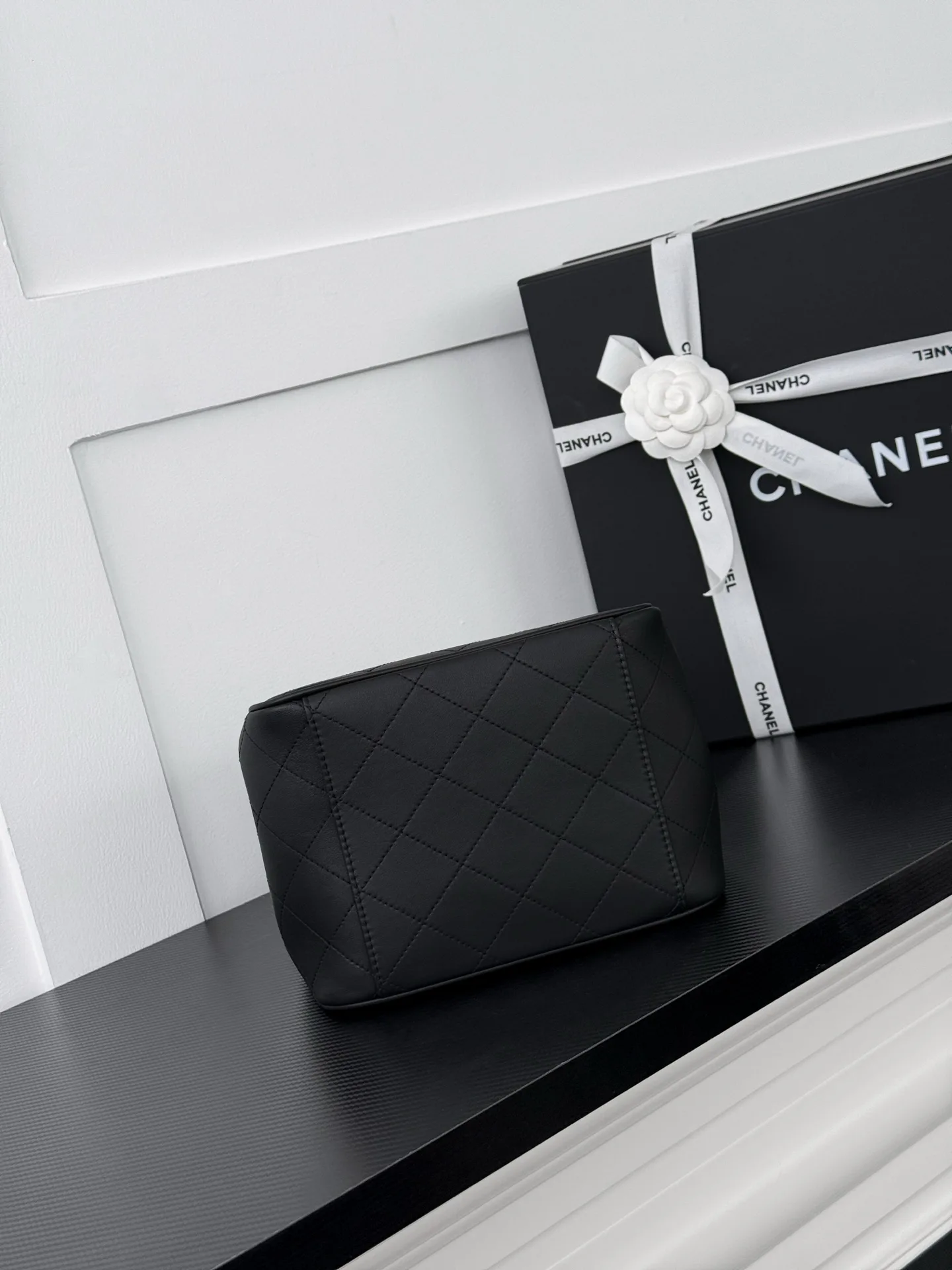 Women's Classic Handbags CHANEL 18147242