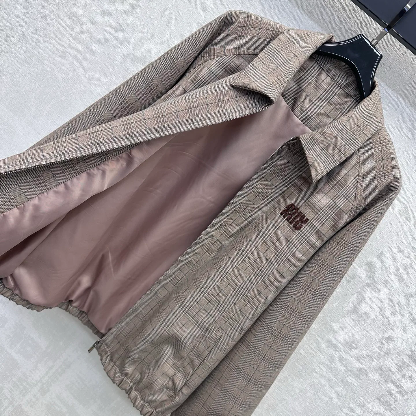 Women's Jackets And Down Jackets MIU MIU 18181830