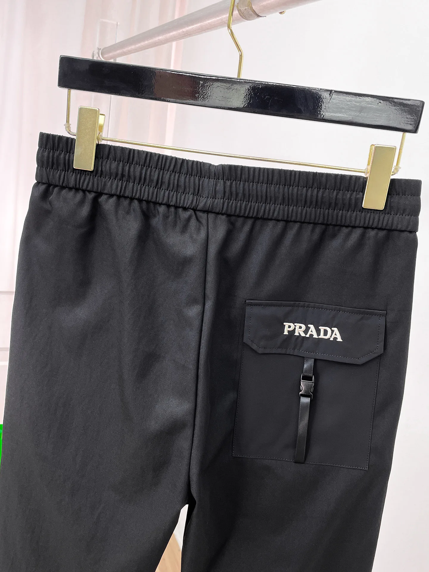 Men's Trousers PRADA 18399320