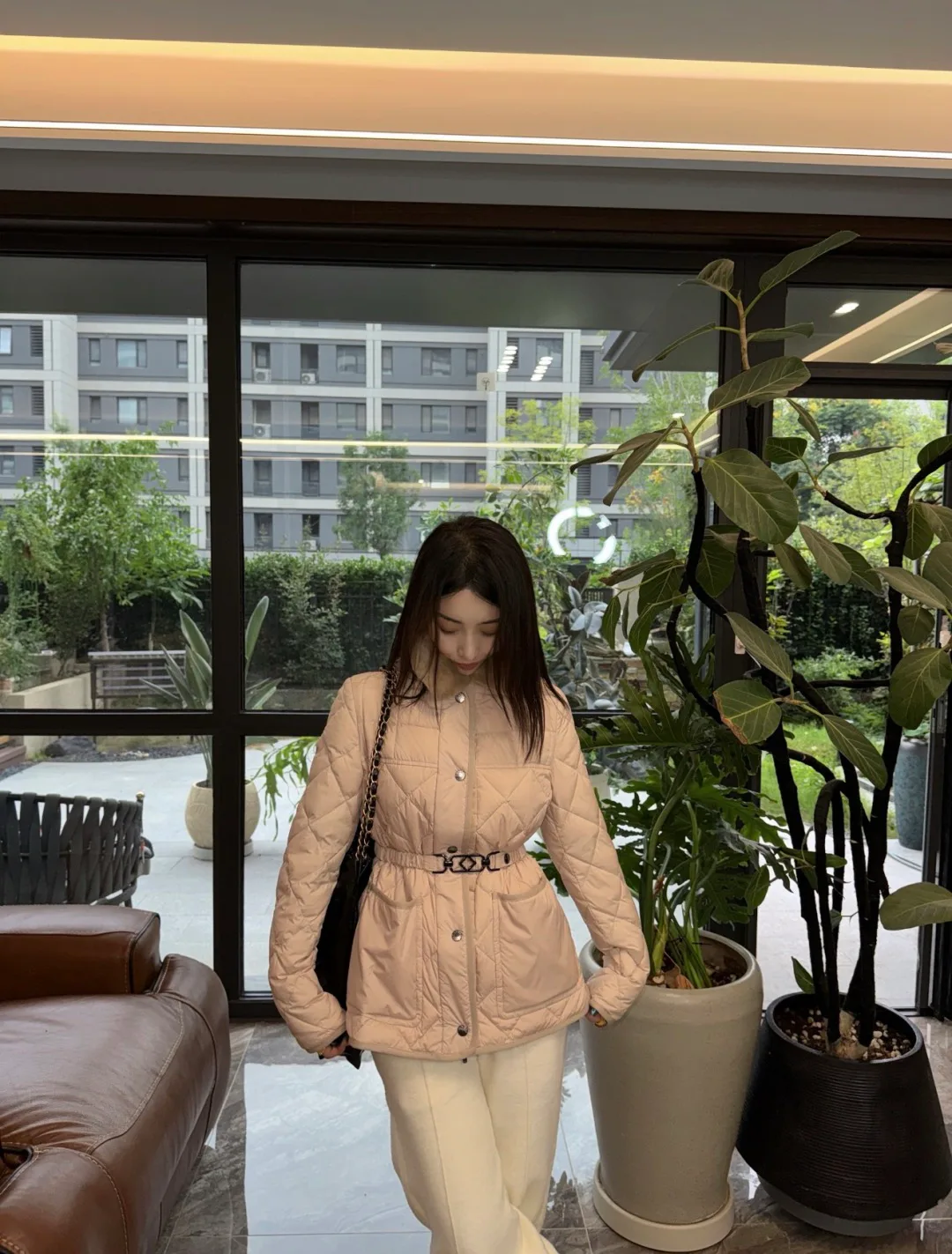 Women's Jackets And Down Jackets MONCLER 18111363