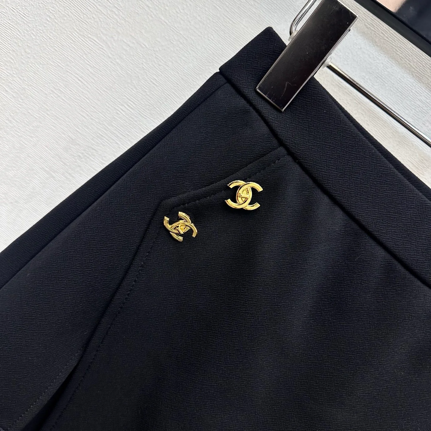 Women's Trousers CHANEL 18181824