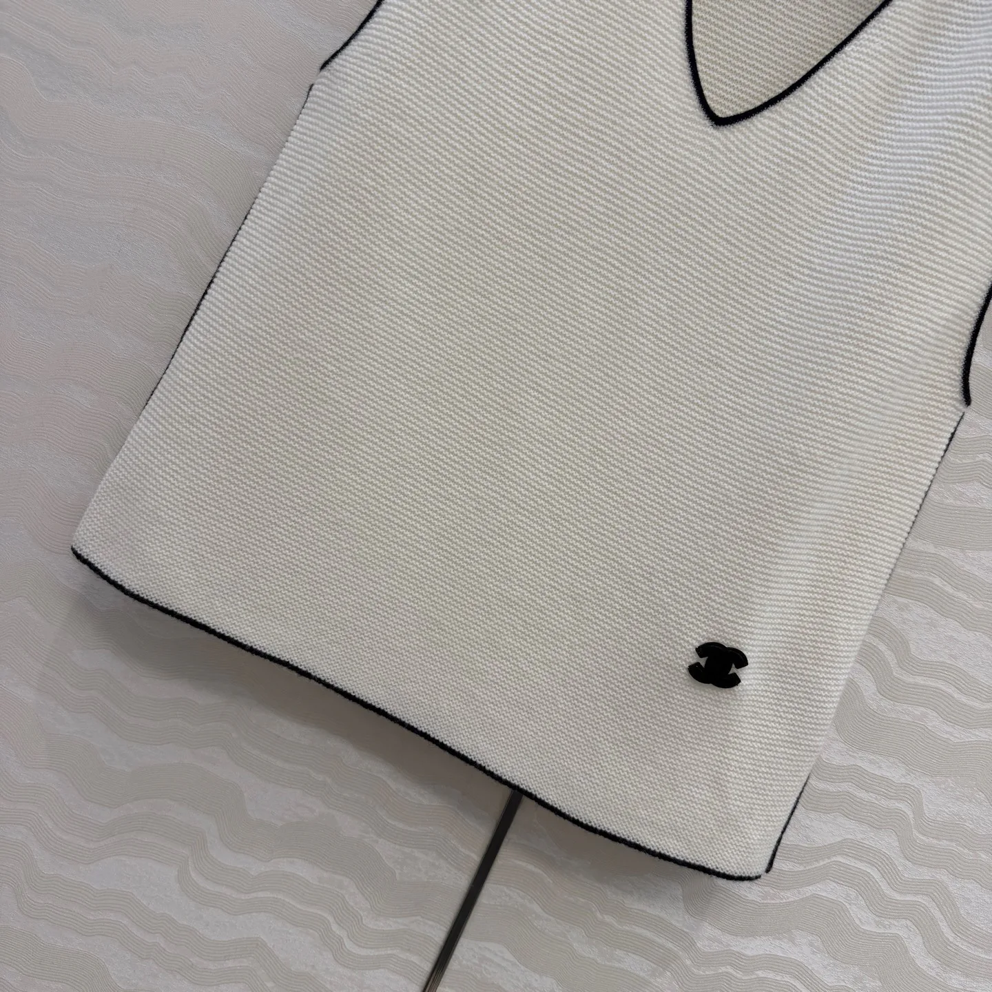 Women's Vests CHANEL 16918960