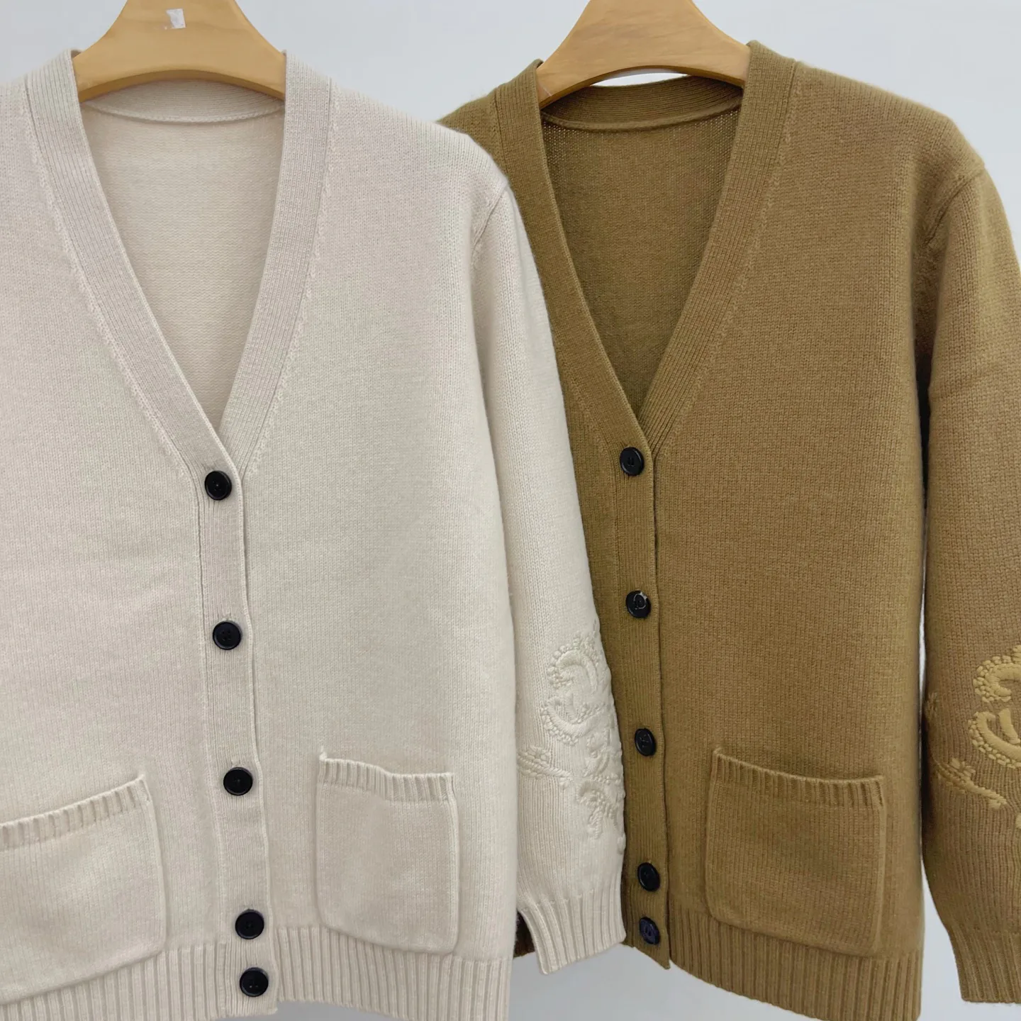 Women's Jumpers And Sweaters LORO PIANA 18332164