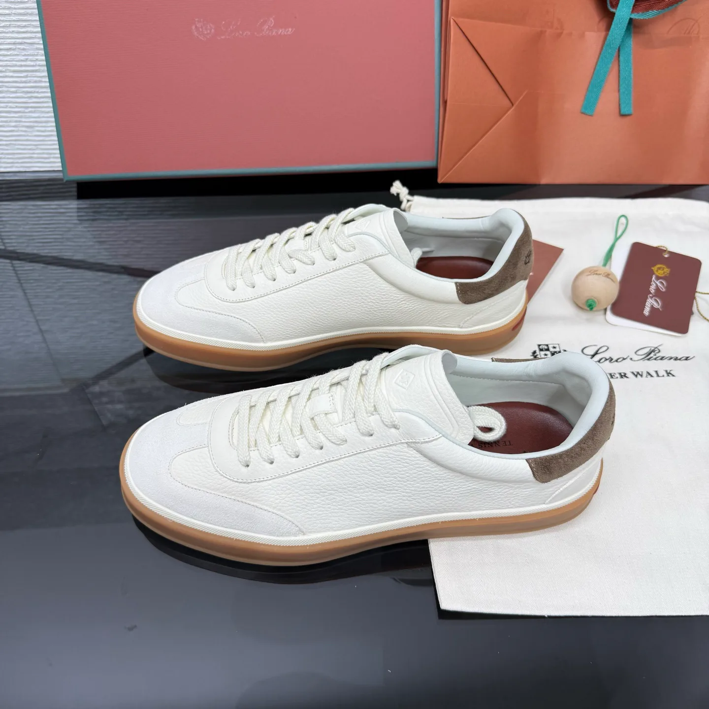 Women's Sneakers LORO PIANA 17955582