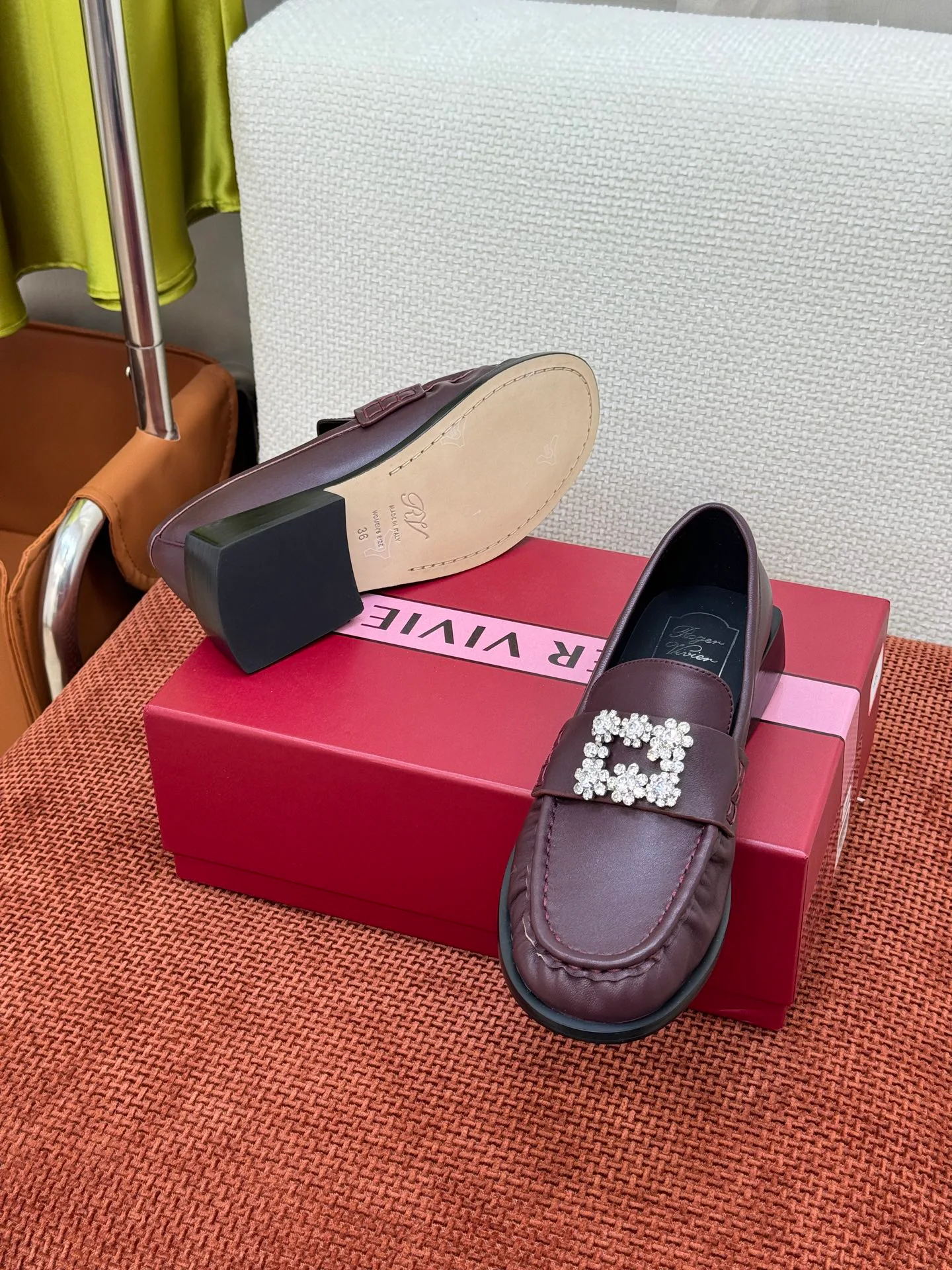 Women's Loafers And Moccasins ROGER VIVIER 18342003