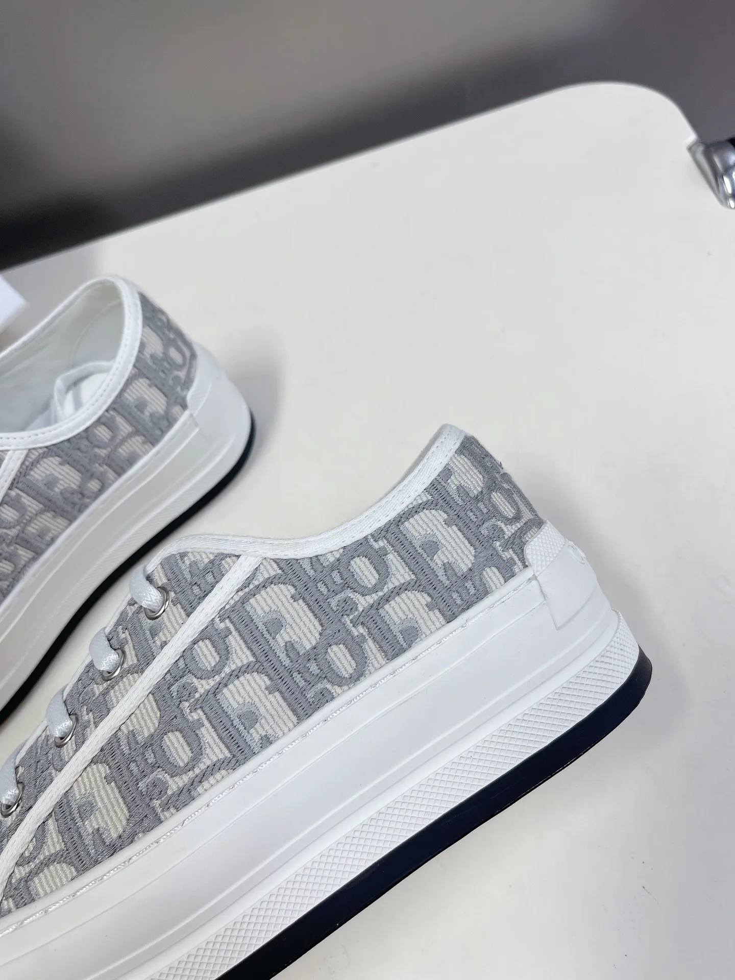 Women's Sneakers CHRISTIAN DIOR 18006127