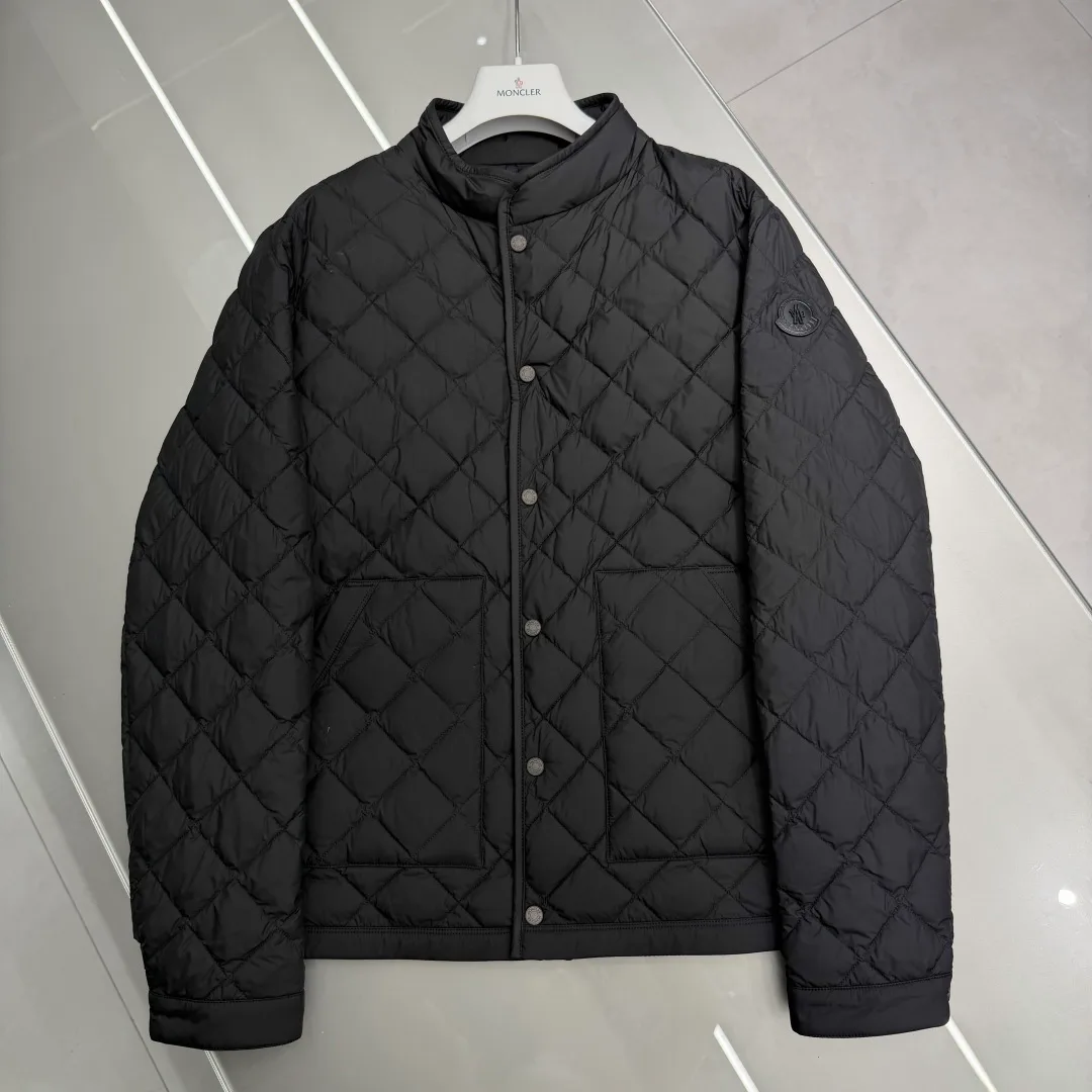 Men's Jackets And Down Jackets MONCLER 18480290