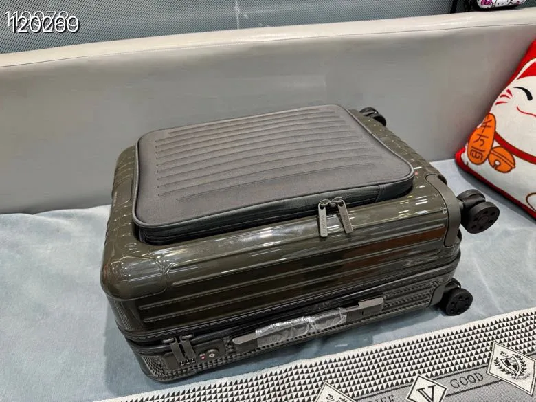 Suitcases RIMOWA 17371298