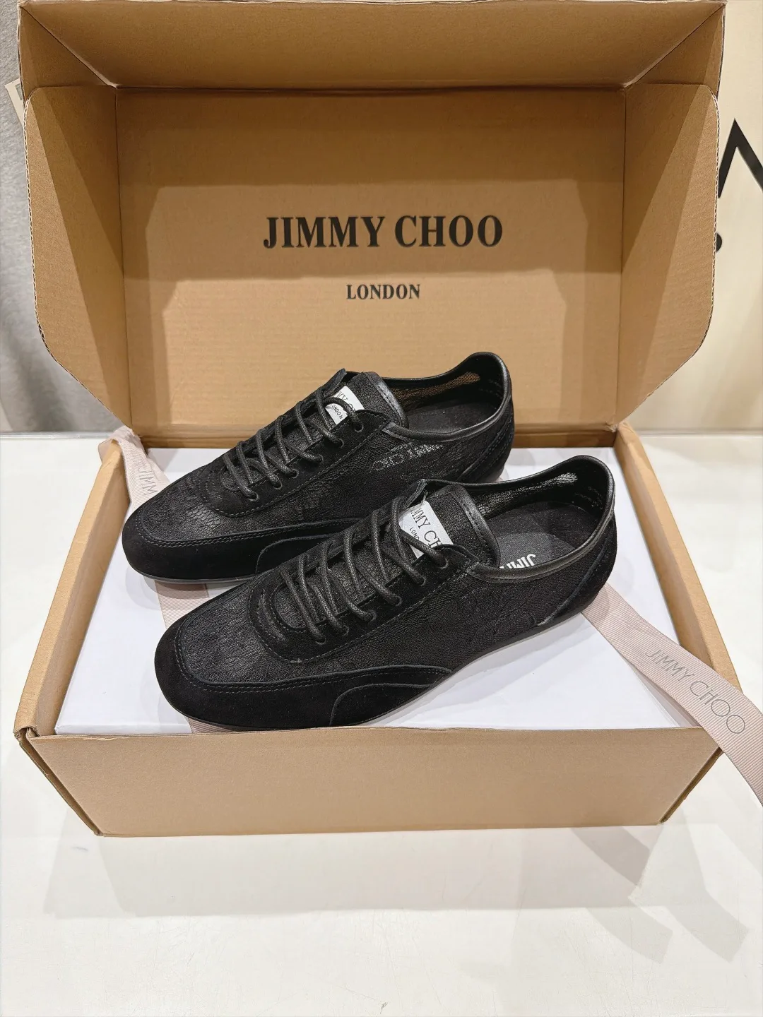 Кроссовки Женские Jimmy Choo 18575116