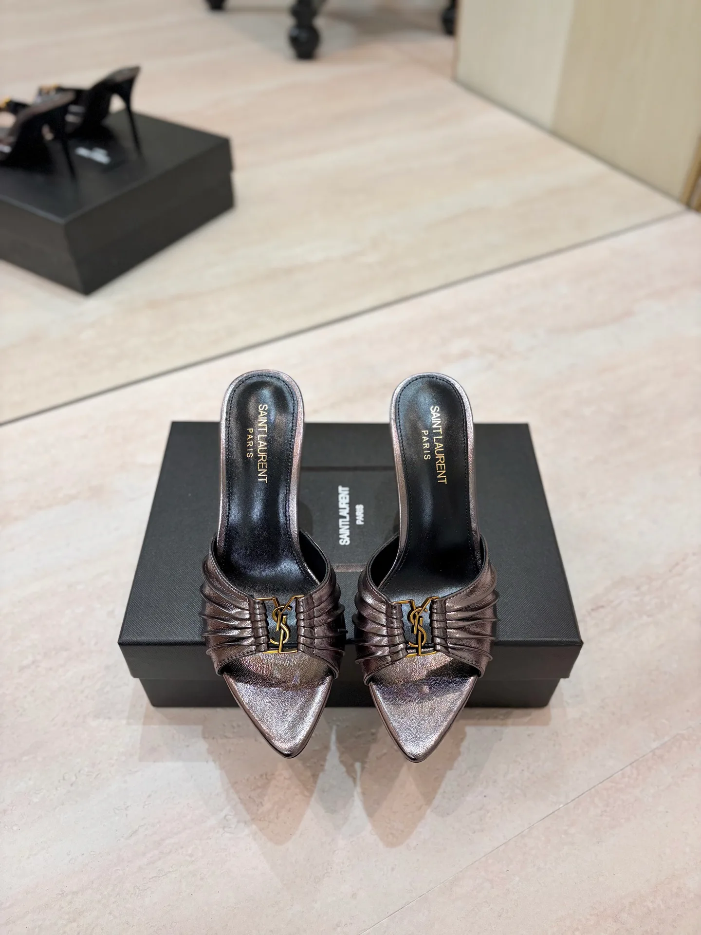Women's Mules And Clogs SAINT LAURENT 17476056