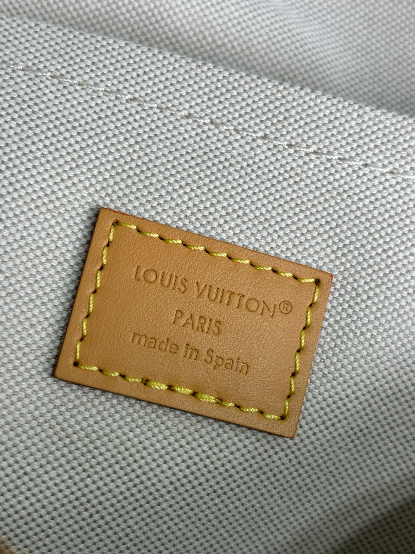 Women's Classic Handbags LOUIS VUITTON 17801292