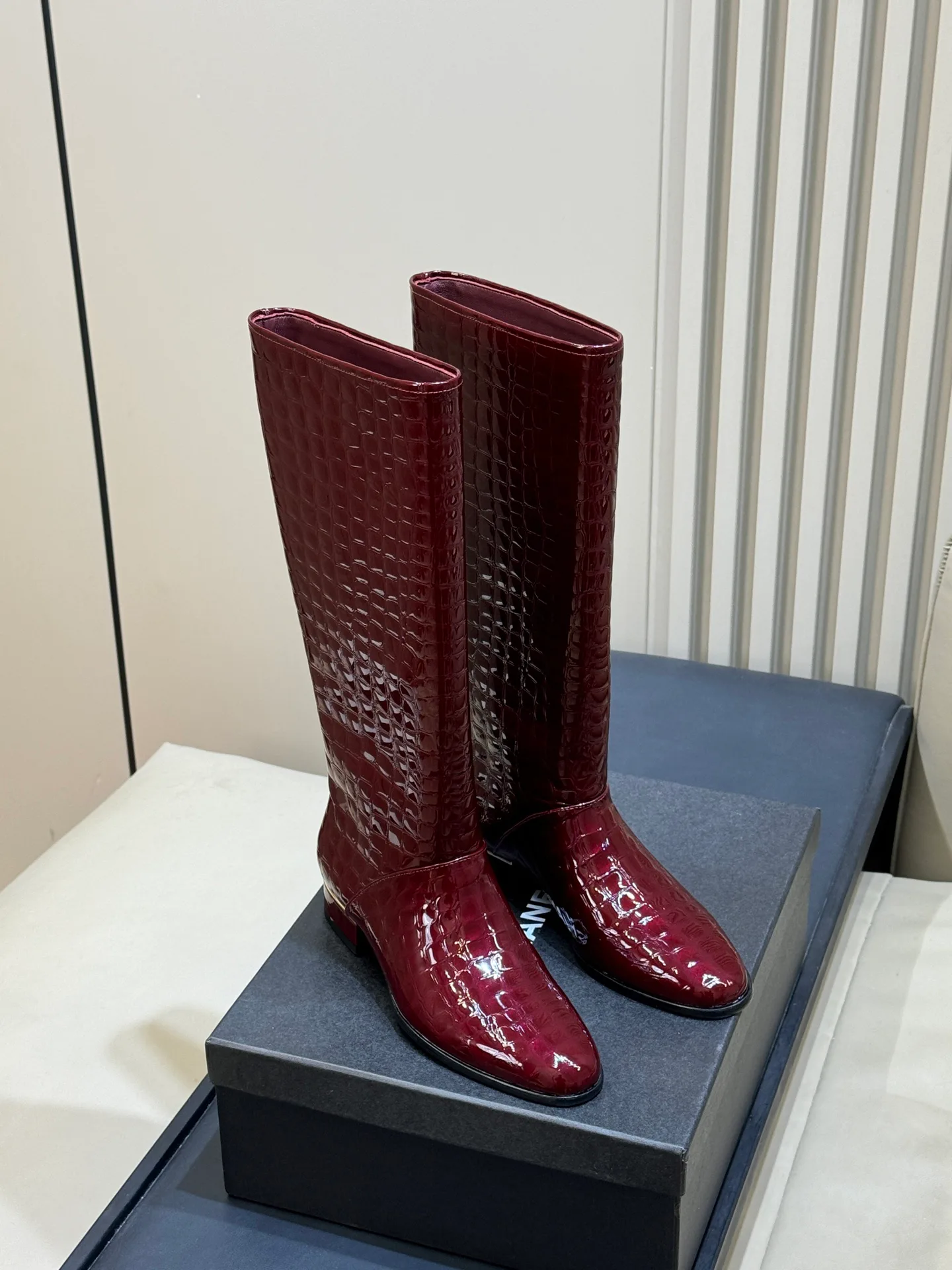 Women's Boots CHANEL 18073031