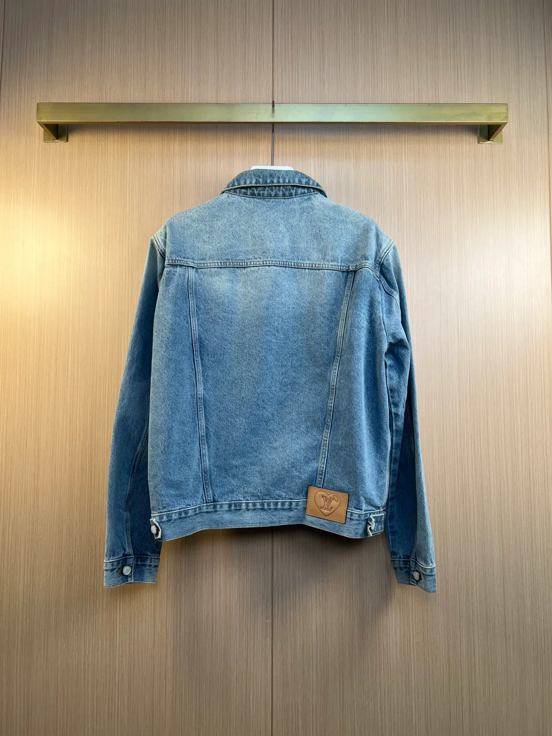 Men's Jackets And Down Jackets LOUIS VUITTON 18179325