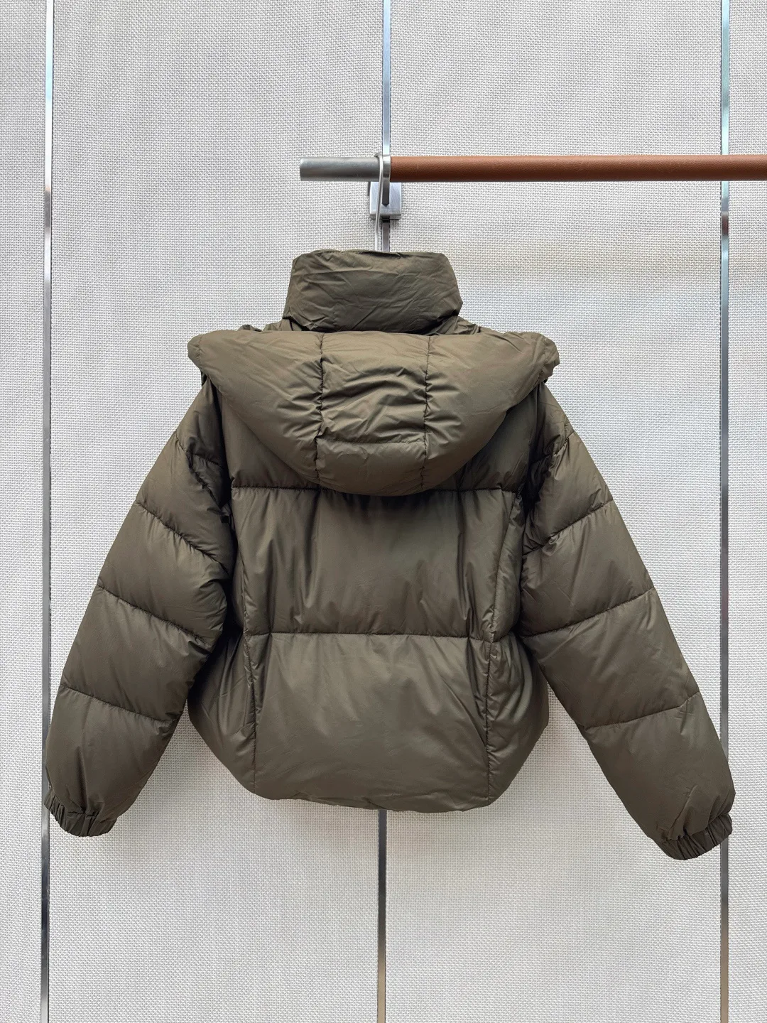Women's Jackets And Down Jackets PRADA 18401605