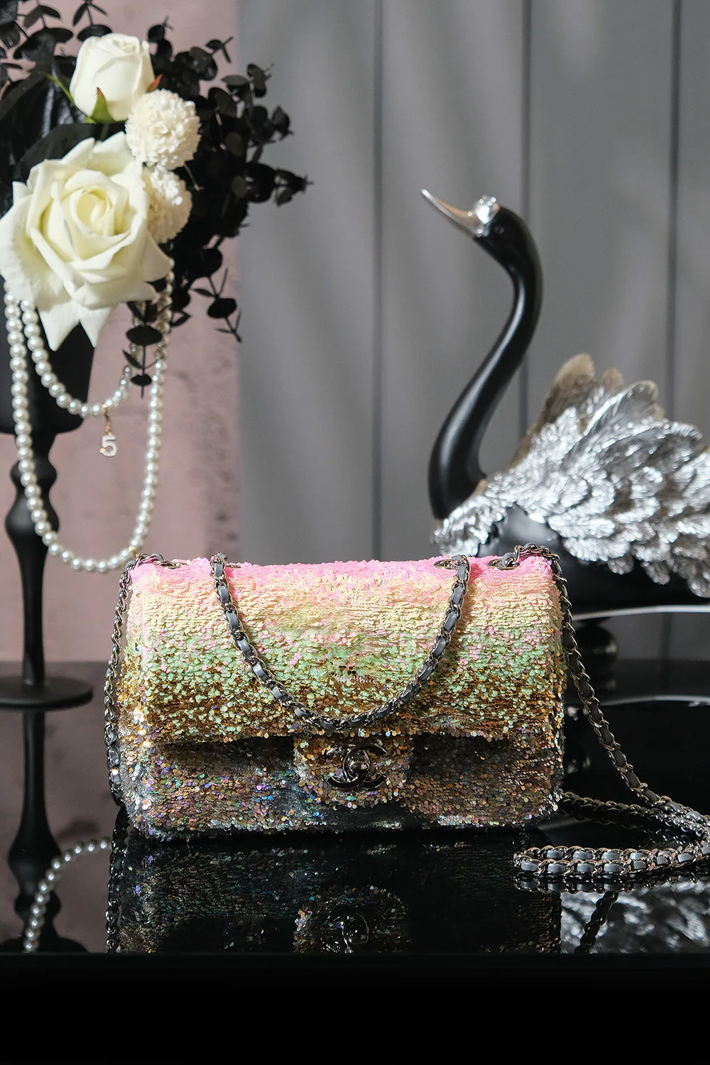 Women's Classic Handbags CHANEL 18147768
