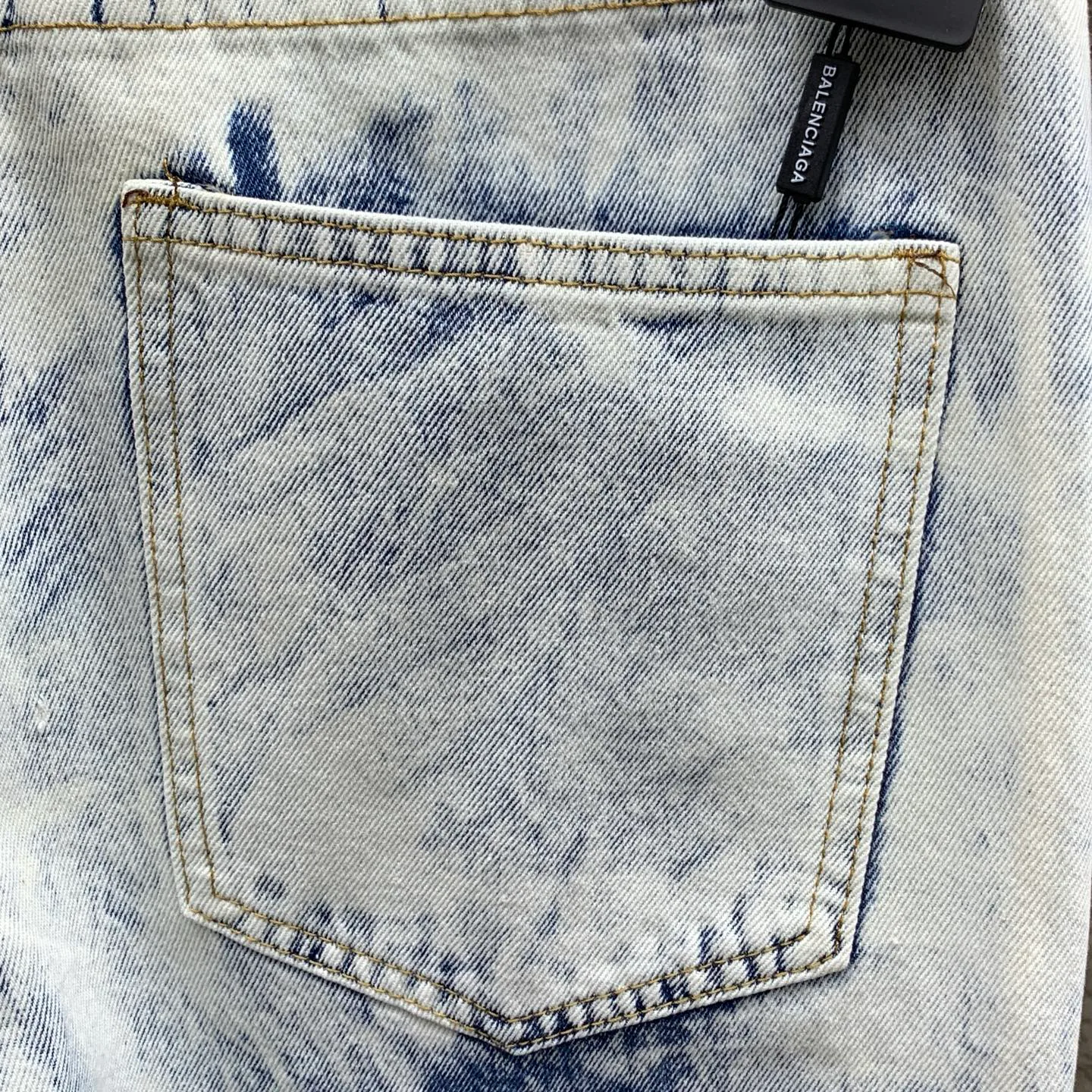 Men's Jeans BALENCIAGA 18296267