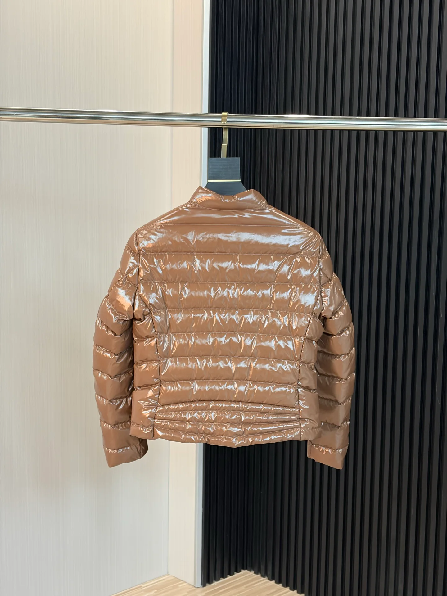 Men's Jackets And Down Jackets MONCLER 17908029