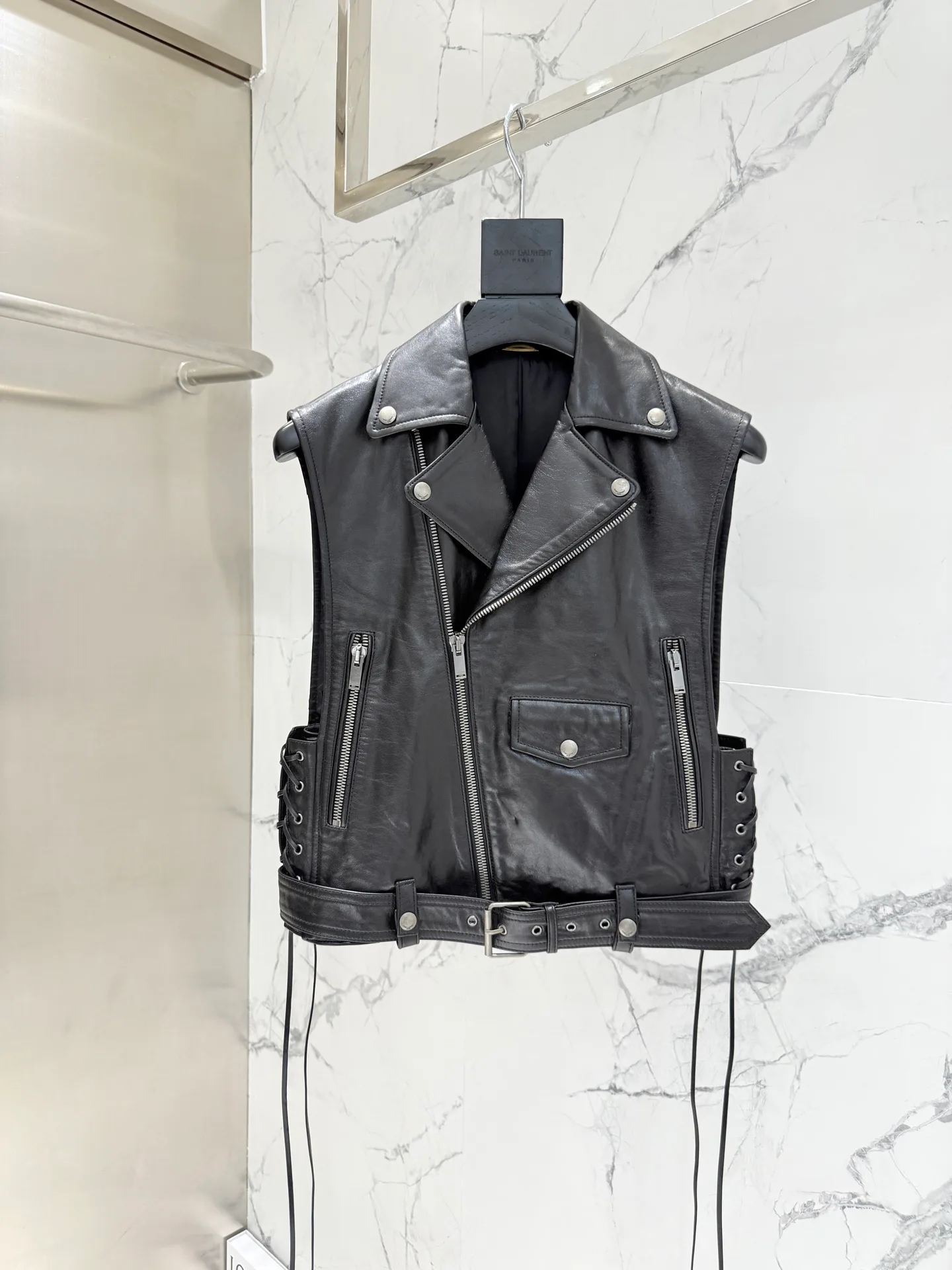 Women's Leather Jackets And Sheepskin Coats SAINT LAURENT 18151051