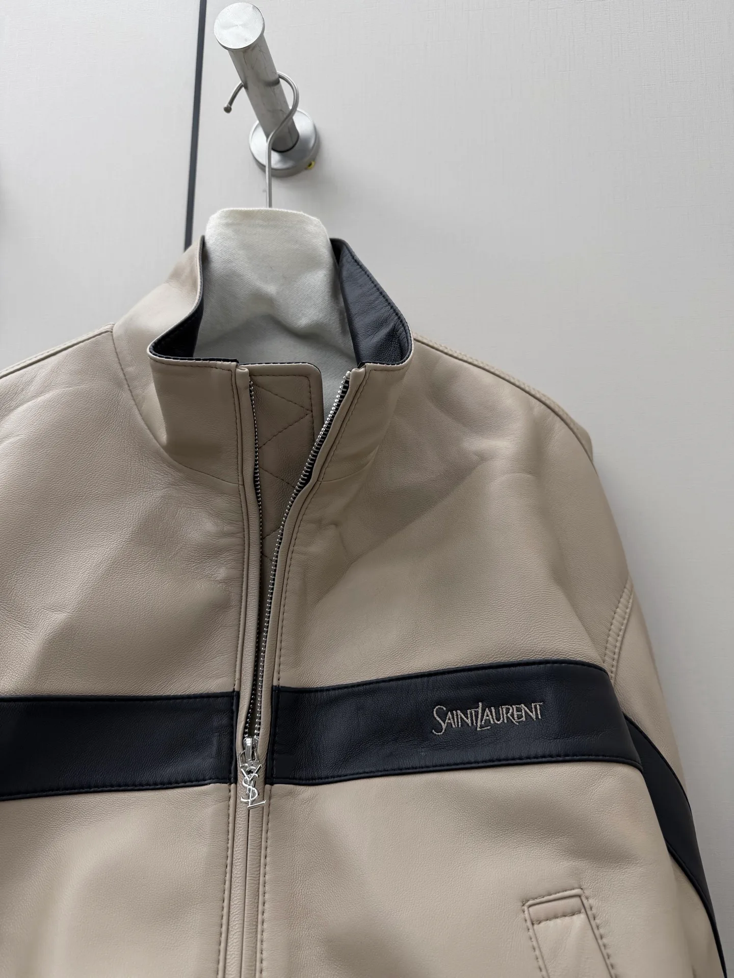 Women's Leather Jackets And Sheepskin Coats SAINT LAURENT 18016050