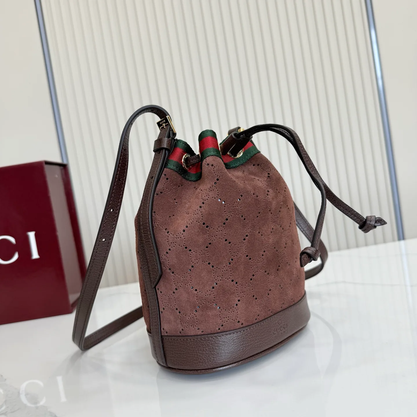 Women's Classic Handbags GUCCI 18210733