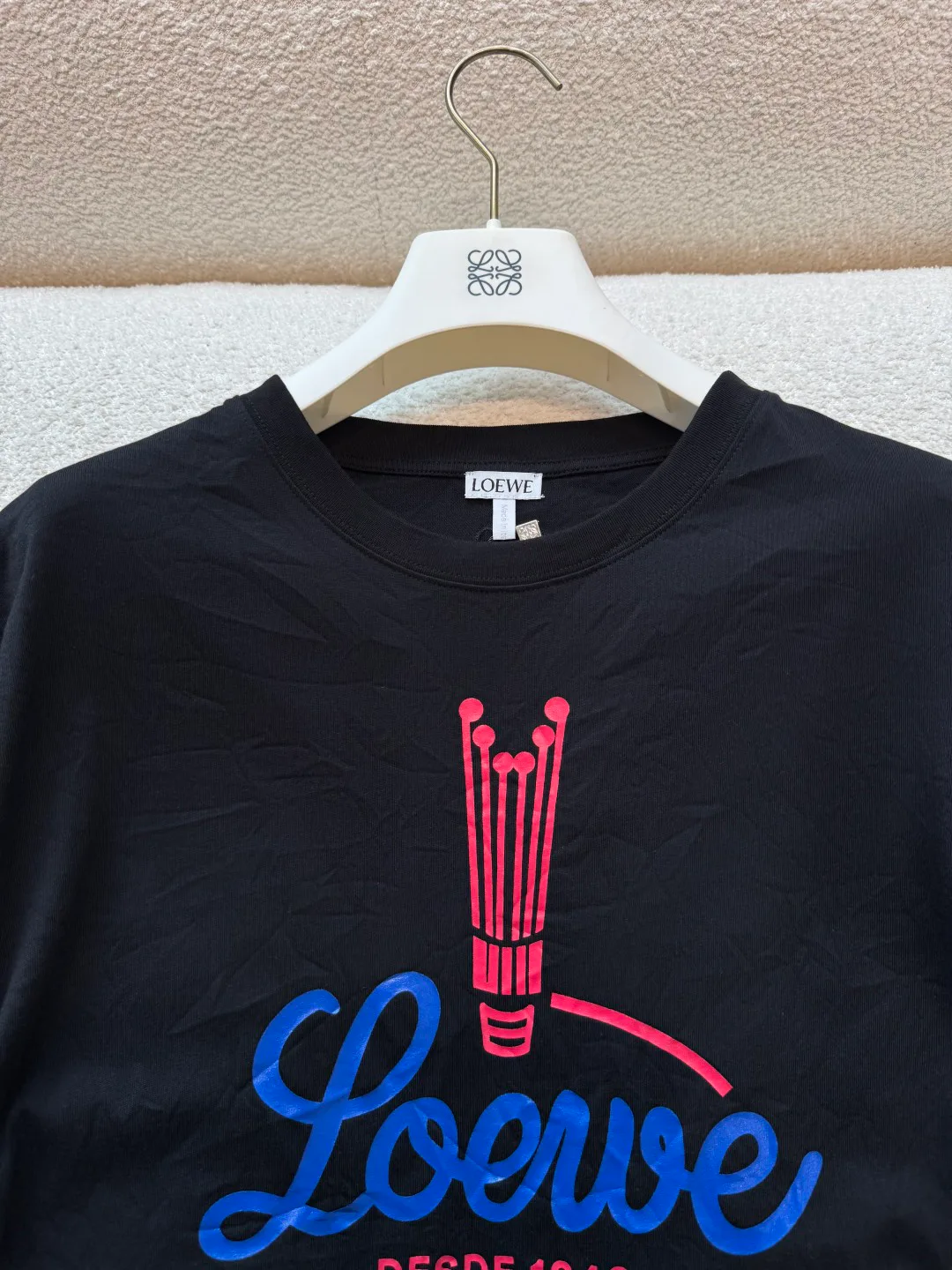 Women's T-Shirts LOEWE 17509978