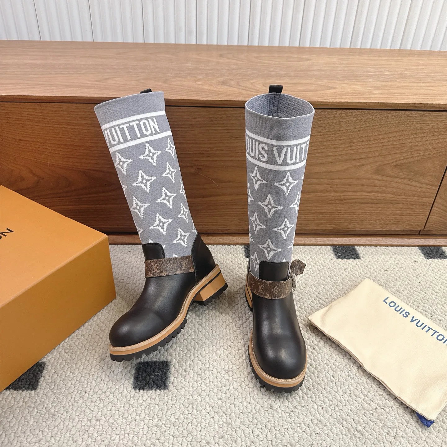 Women's Ankle Boots LOUIS VUITTON 18025505