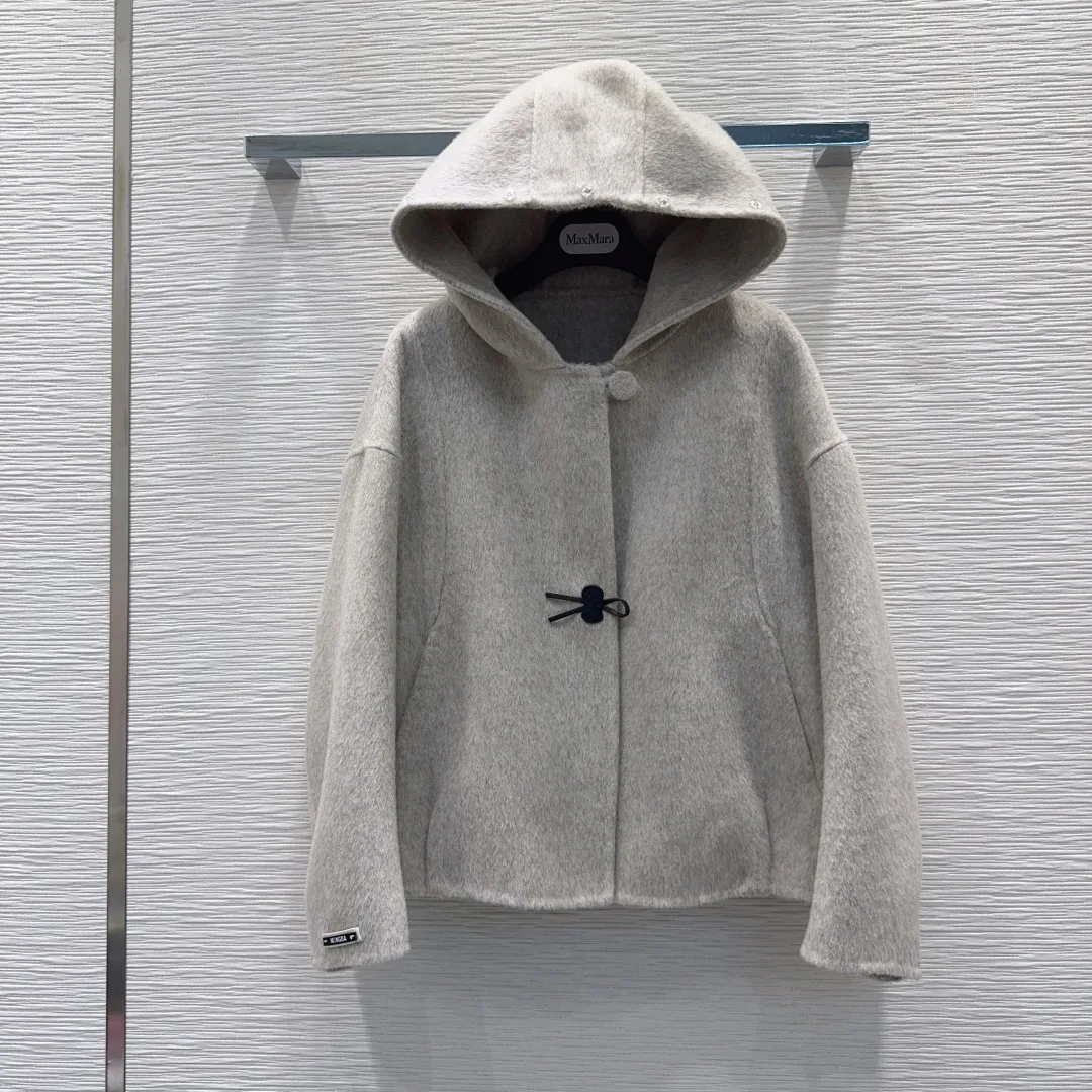 Women's Coats MAX MARA 18456285