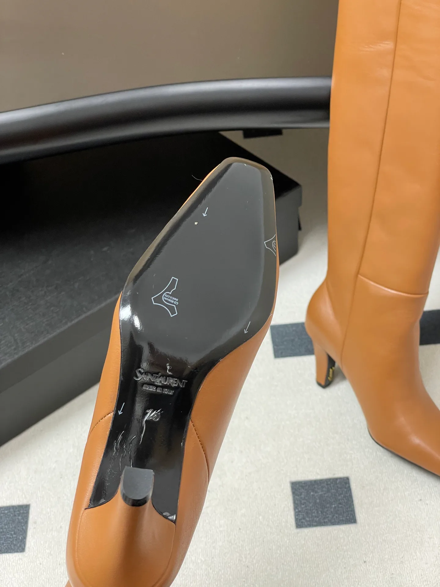 Women's Boots SAINT LAURENT 18461750