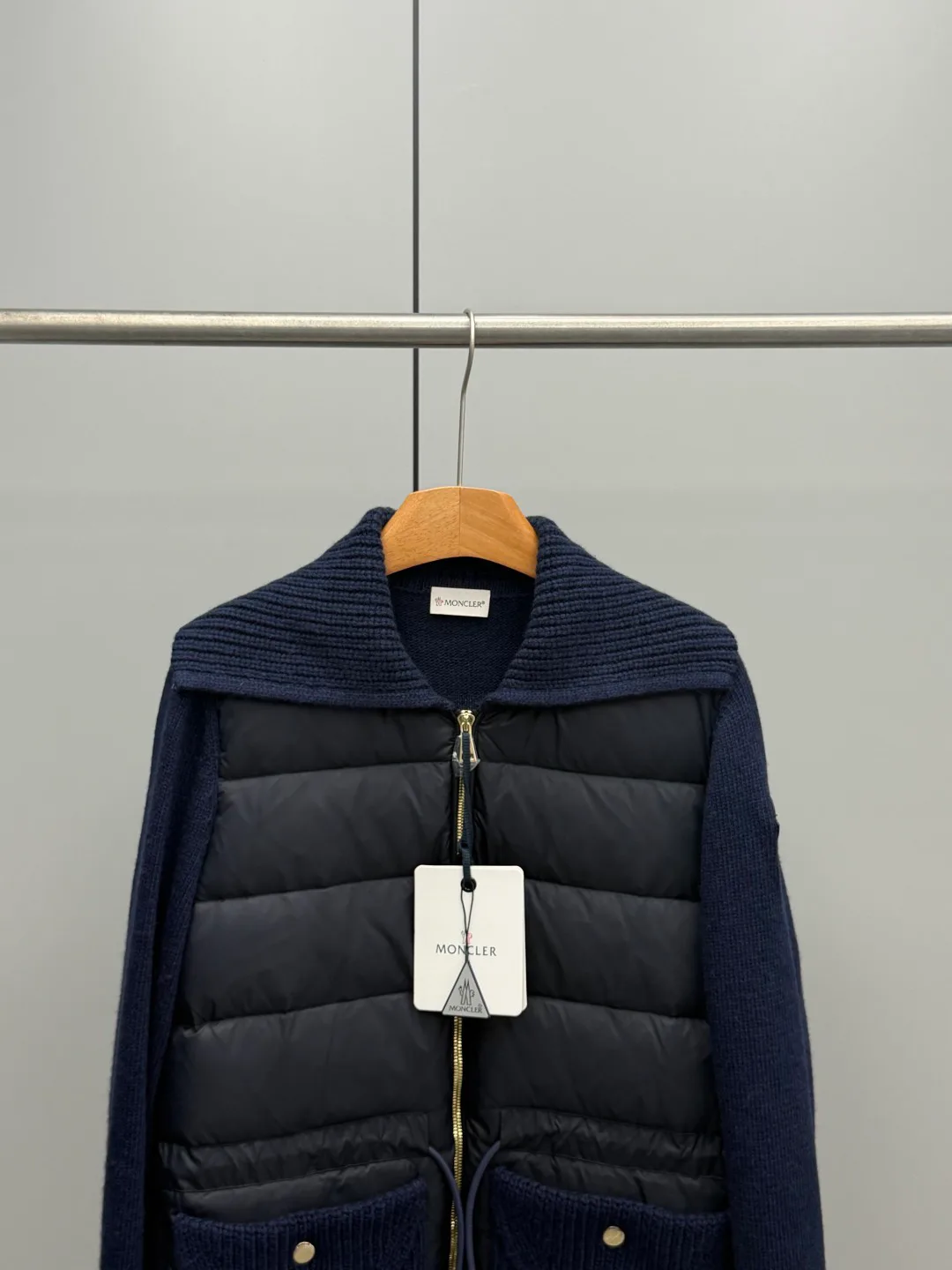 Men's Jackets And Down Jackets MONCLER 17927610