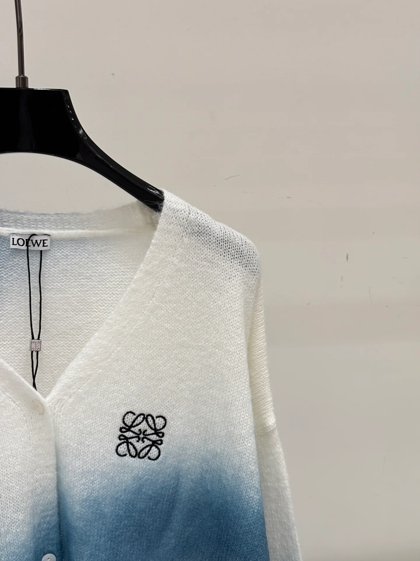Women's Jumpers And Sweaters LOEWE 18032386