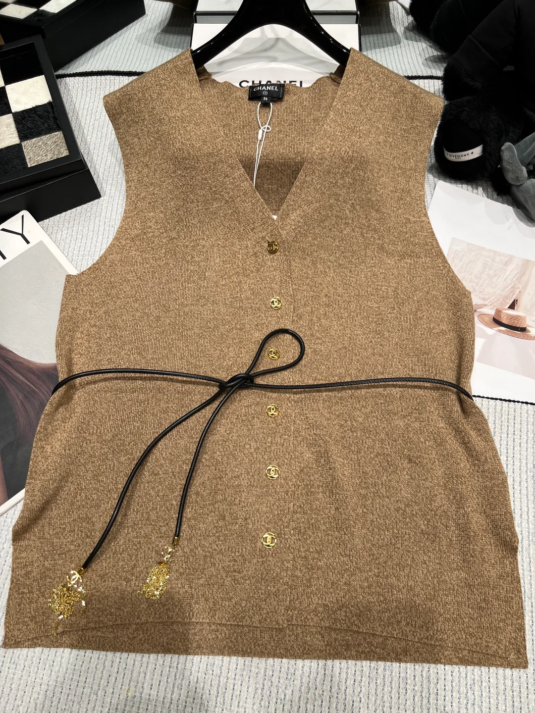 Women's Vests CHANEL 18138262