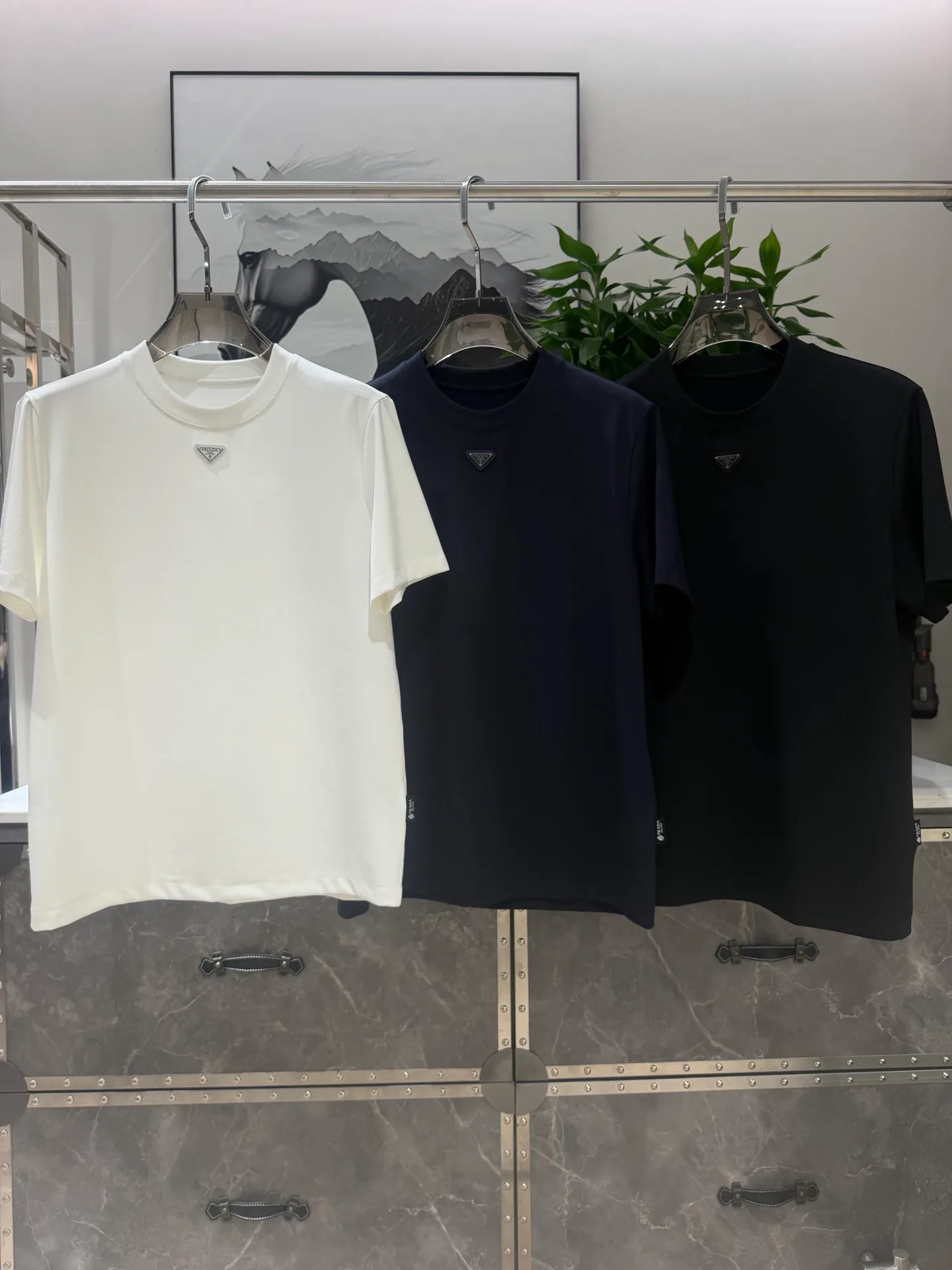Men's T-Shirts PRADA 17872327