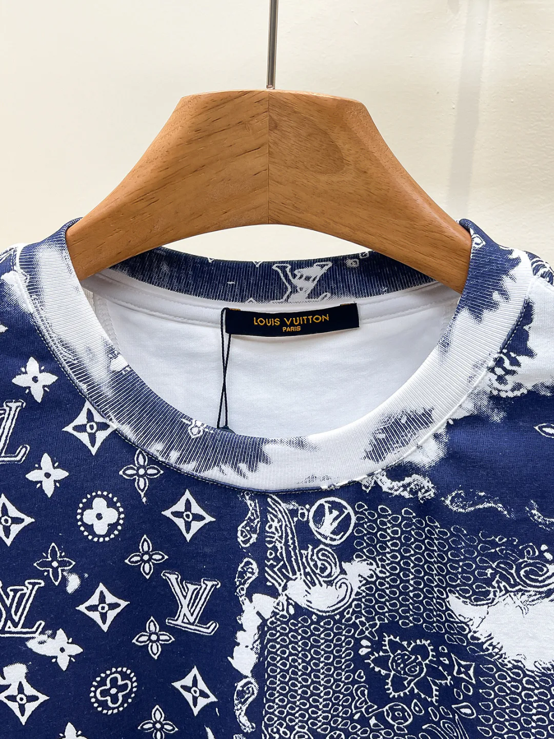 Men's T-Shirts LOUIS VUITTON 18499491