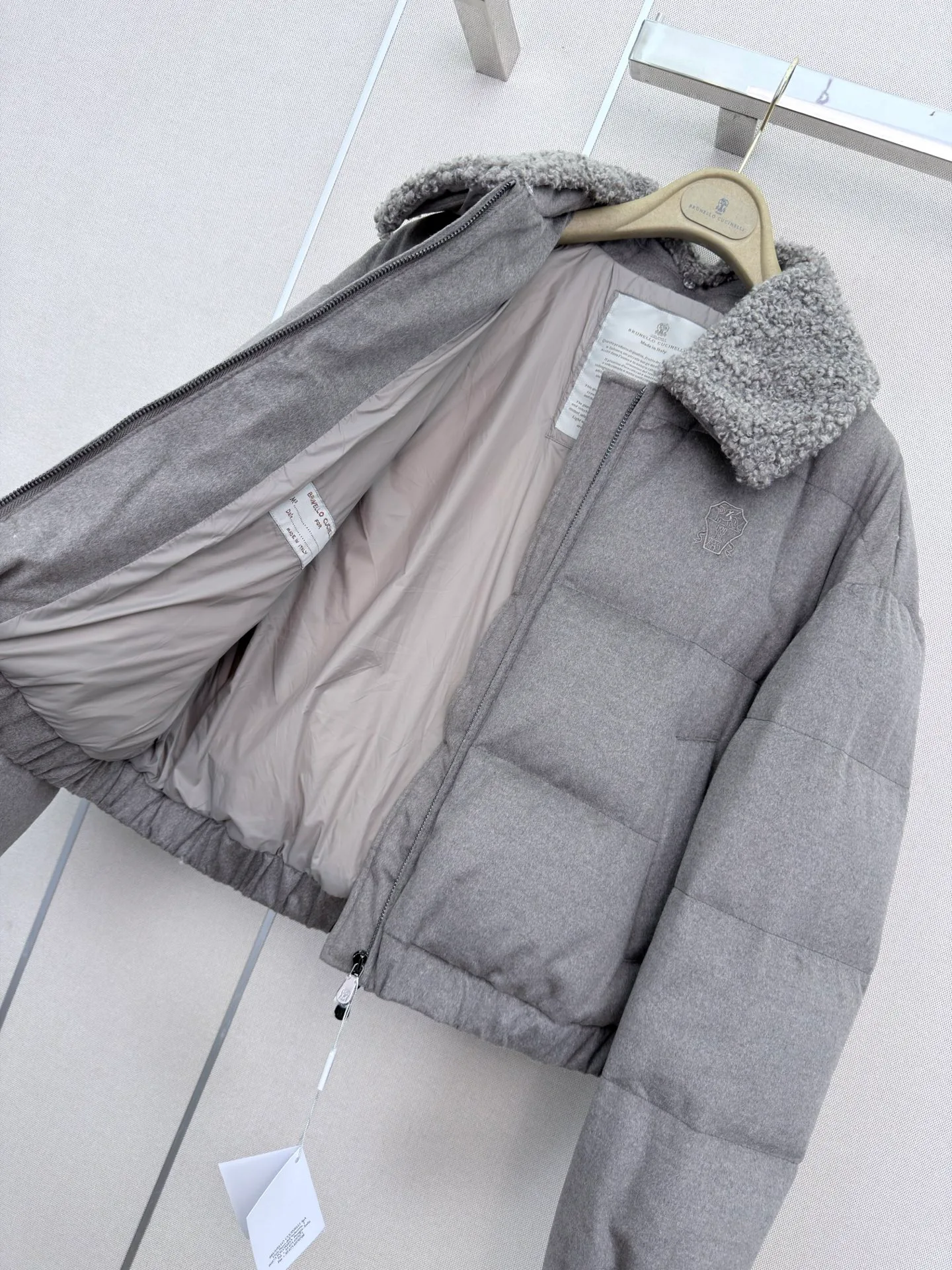 Women's Jackets And Down Jackets BRUNELLO CUCINELLI 18185770