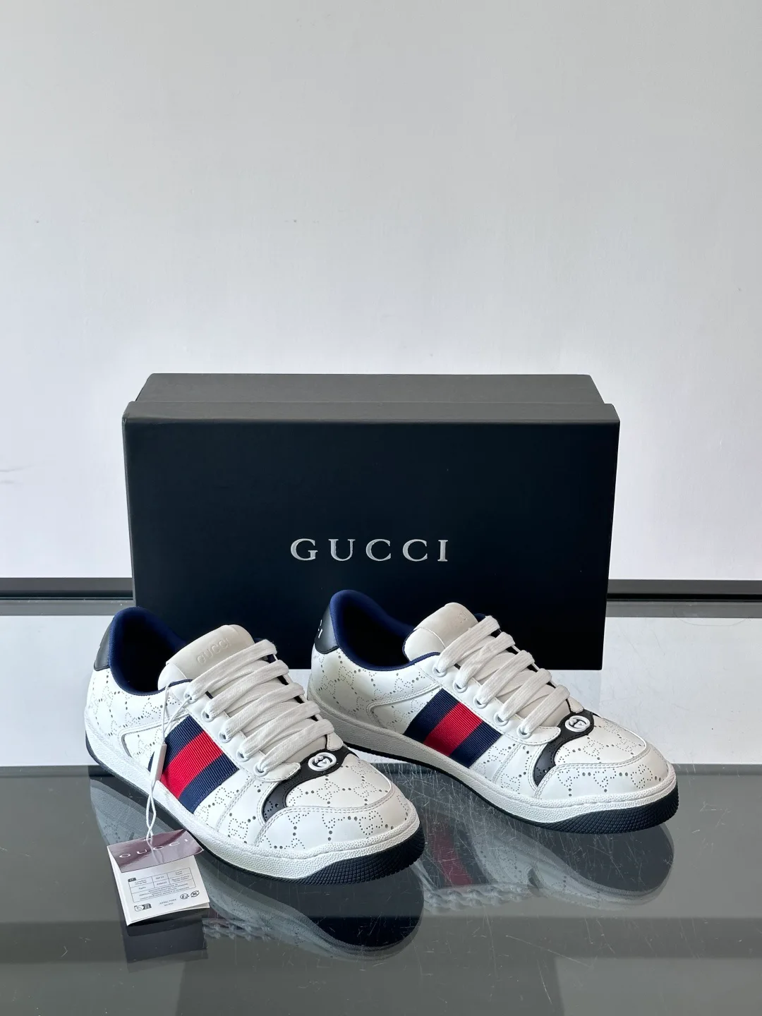 Women's Sneakers GUCCI 18101954
