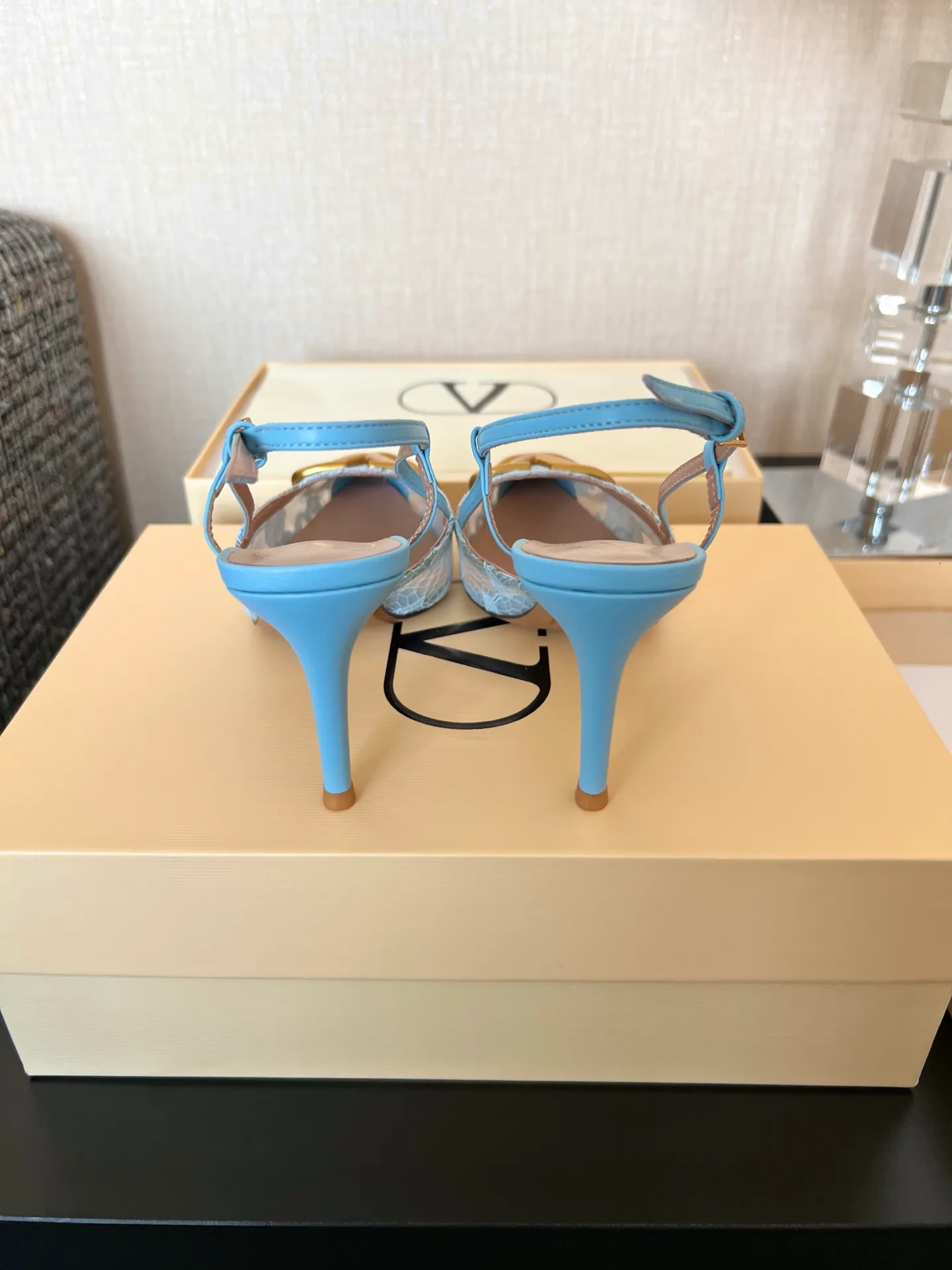 Women's Heels VALENTINO 17480241