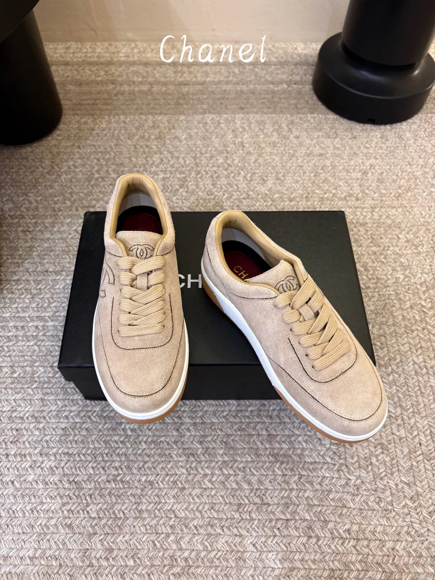 Women's Sneakers CHANEL 18241633
