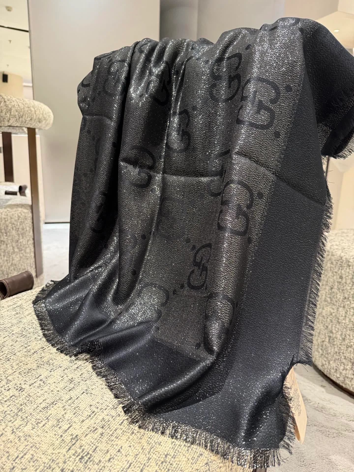 Scarves GUCCI 17810483