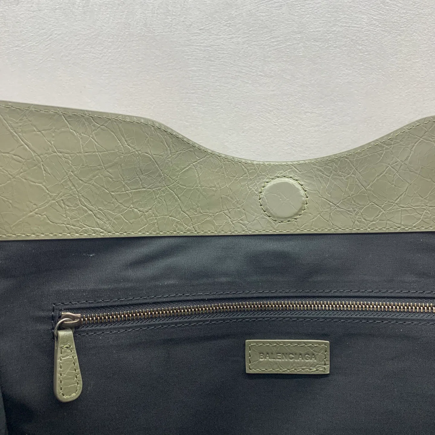 Women's Classic Handbags BALENCIAGA 18509137