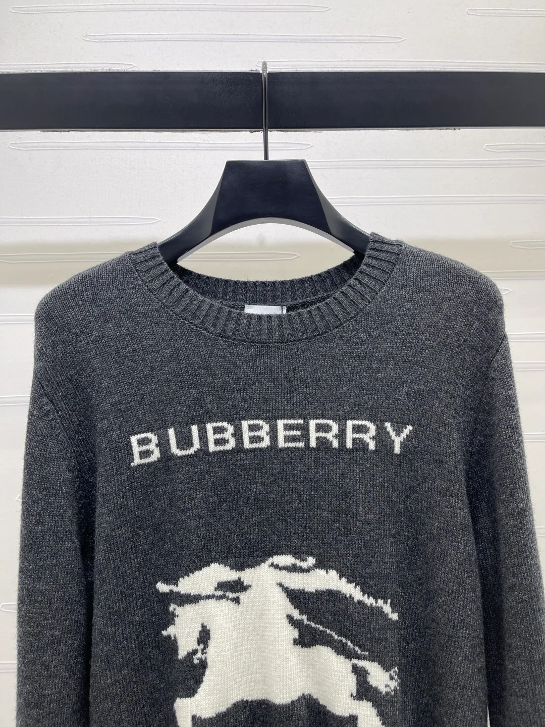 Women's Jumpers And Sweaters BURBERRY 17918675