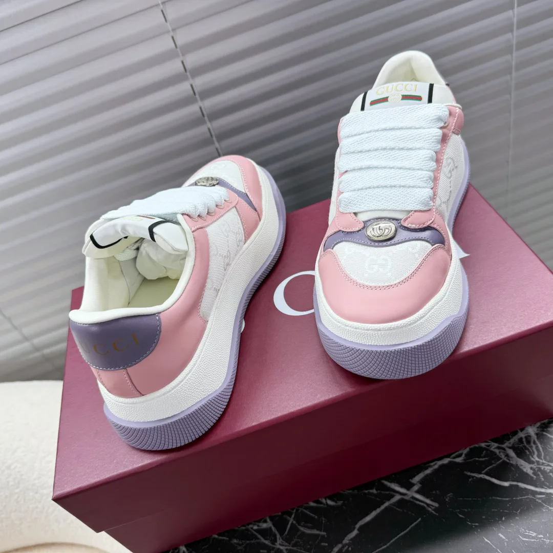 Women's Sneakers GUCCI 18011384